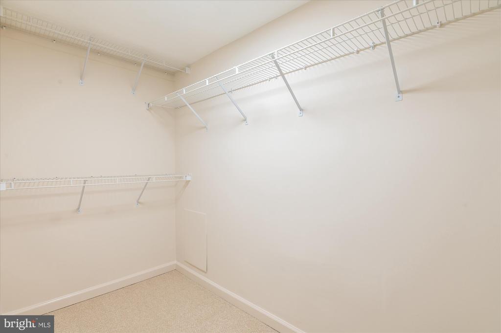 1913 KALORAMA PLACE NW 13