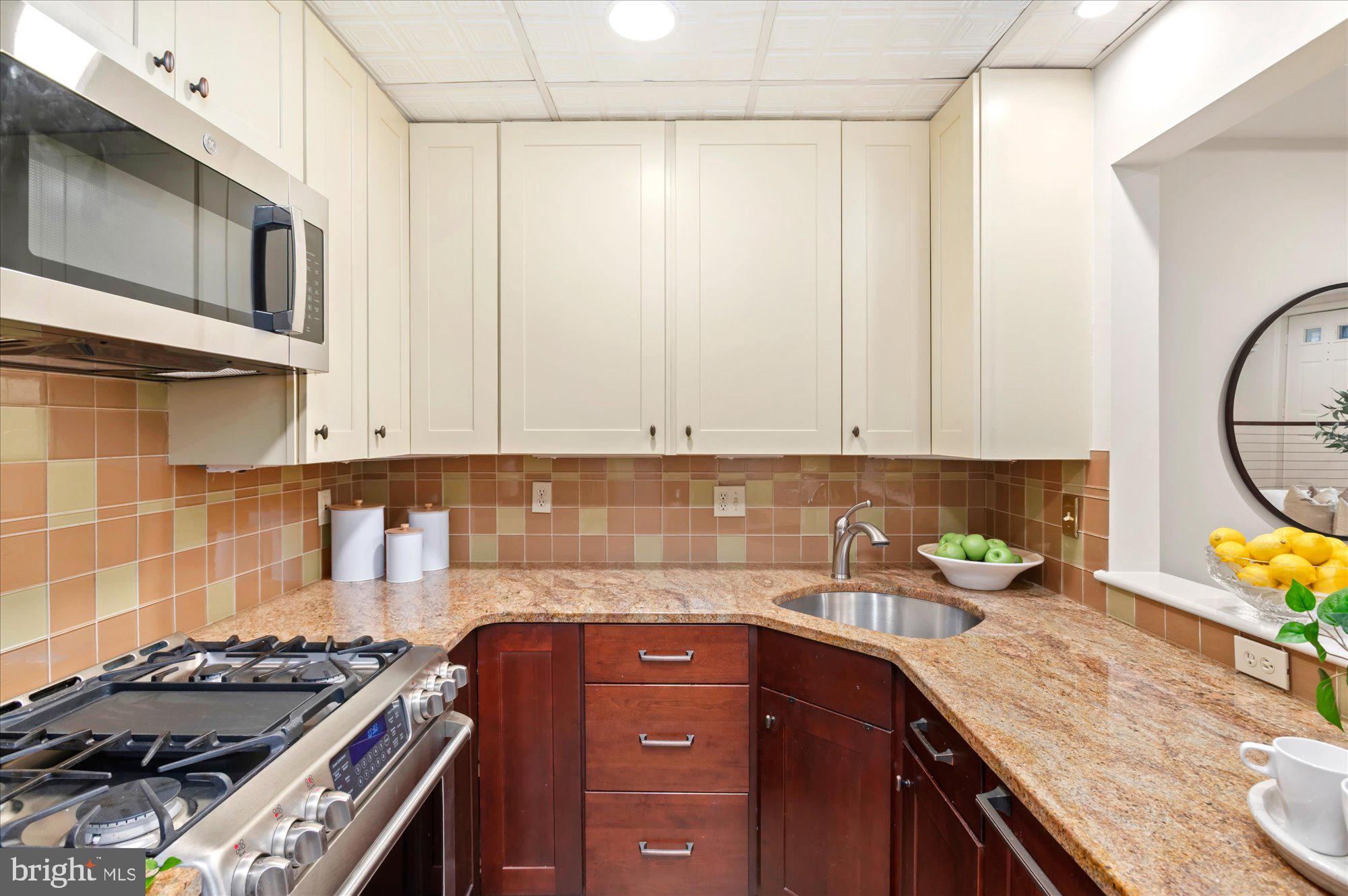 1913 KALORAMA PLACE NW 13