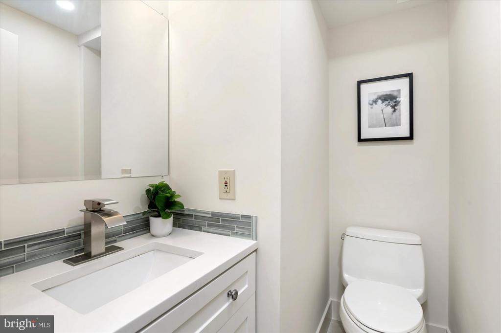 1913 KALORAMA PLACE NW 13