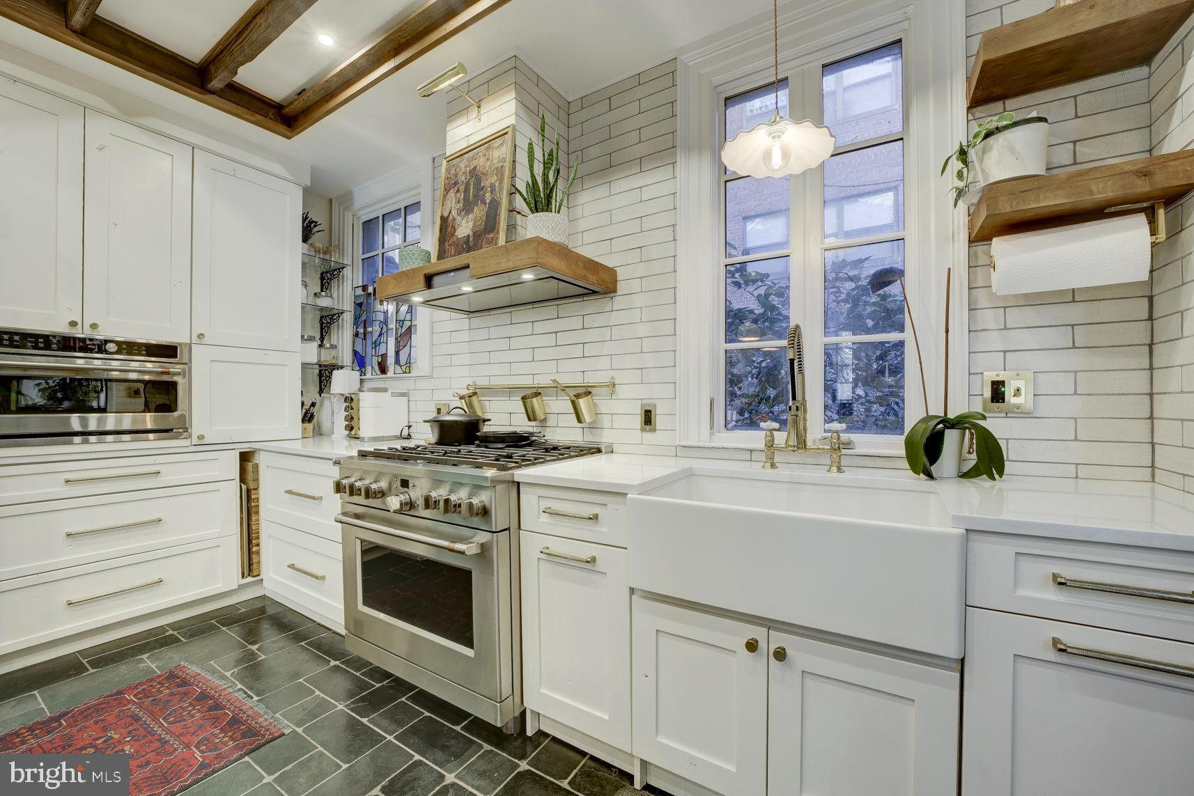 2633 15TH STREET NW 8