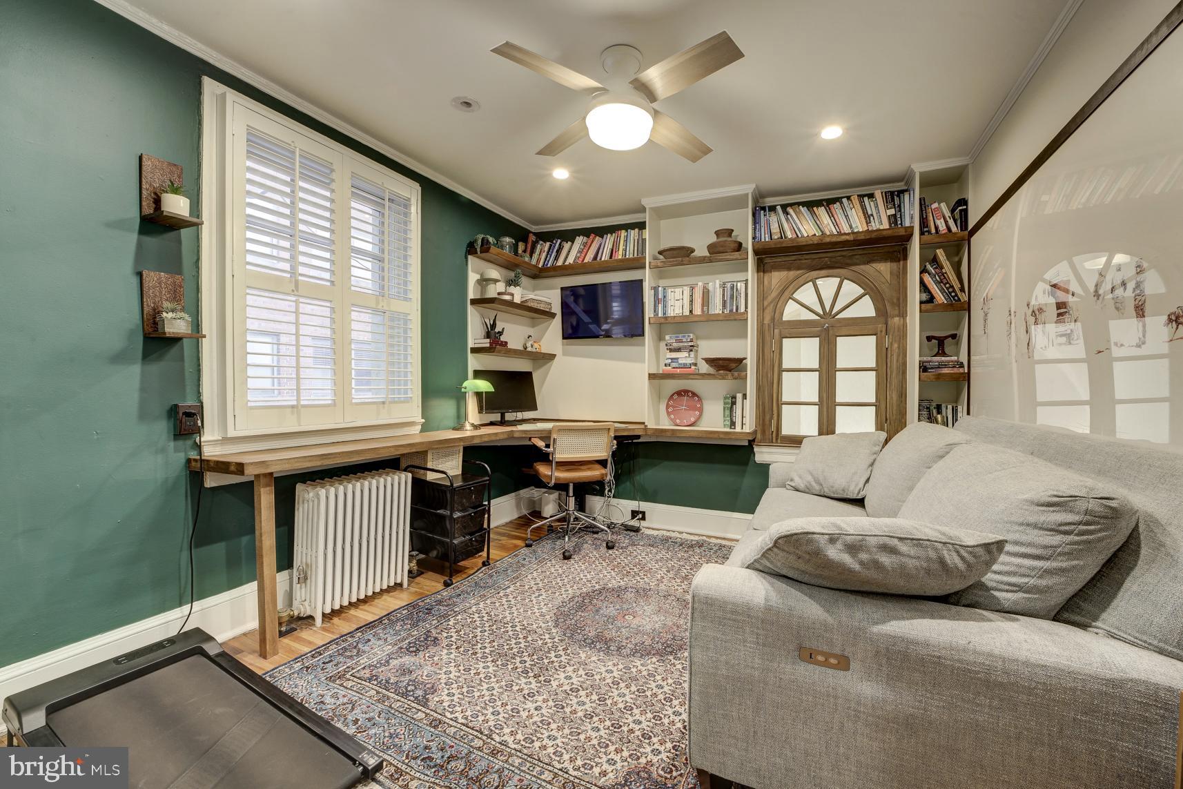 2633 15TH STREET NW 8