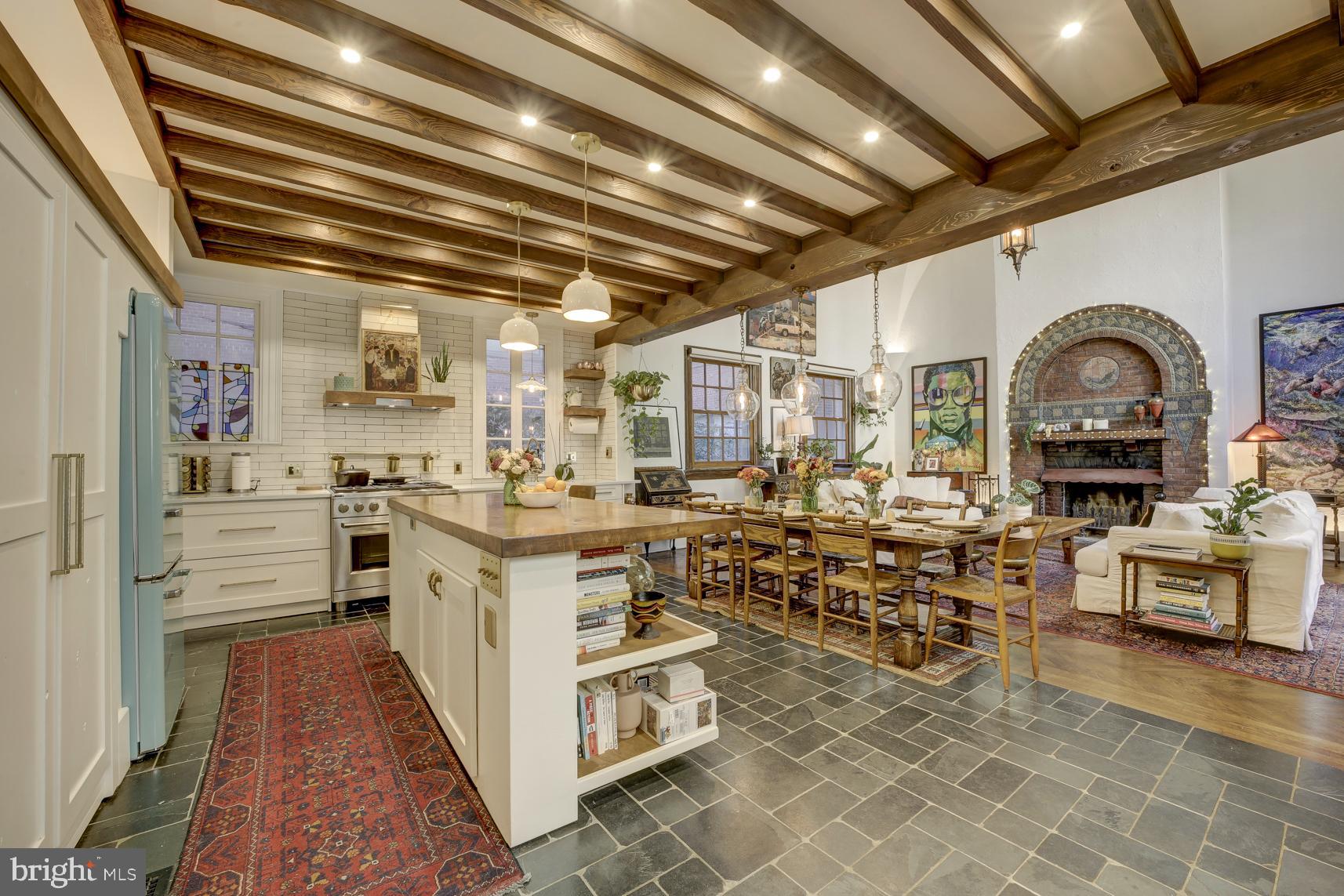 2633 15TH STREET NW 8