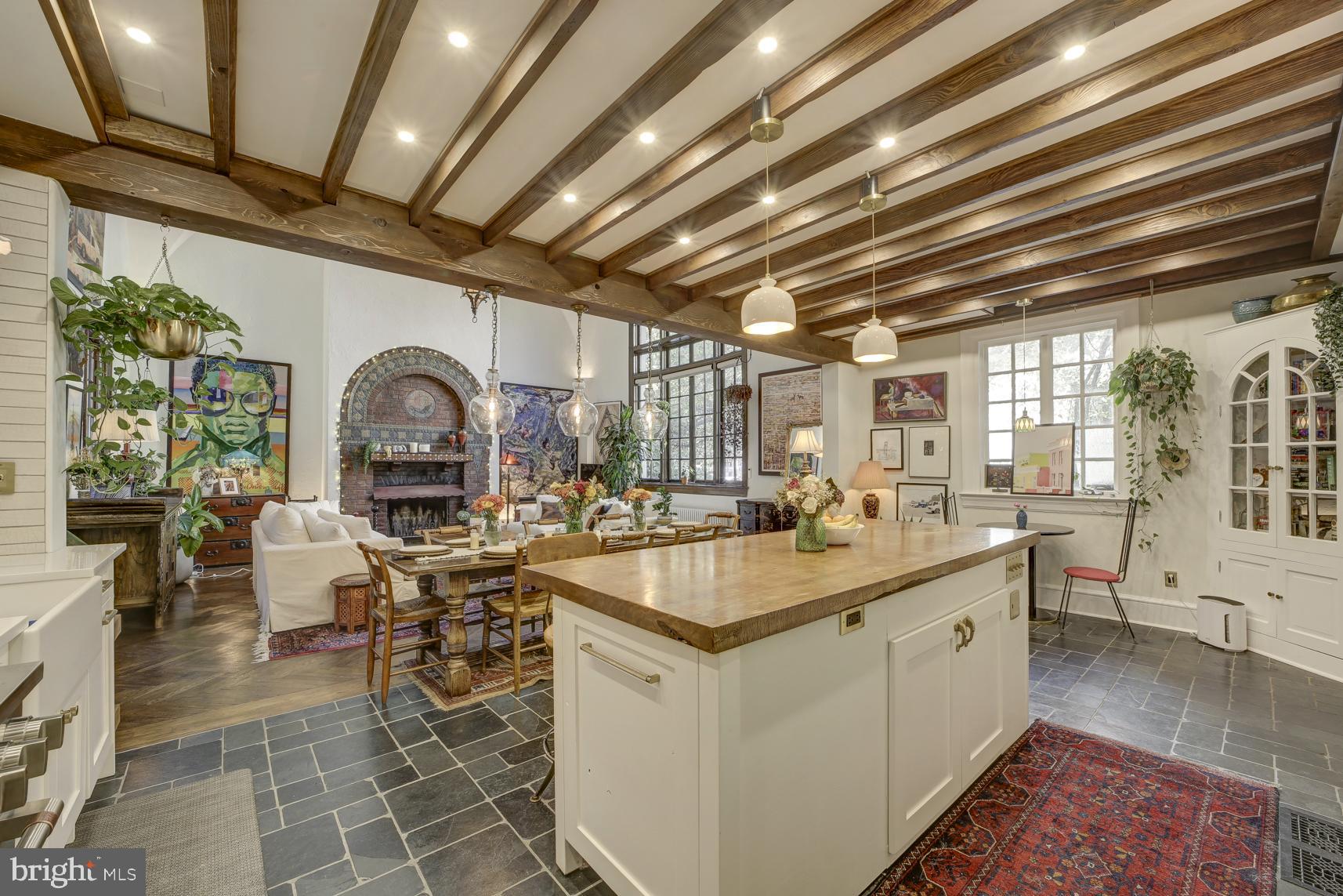 2633 15TH STREET NW 8