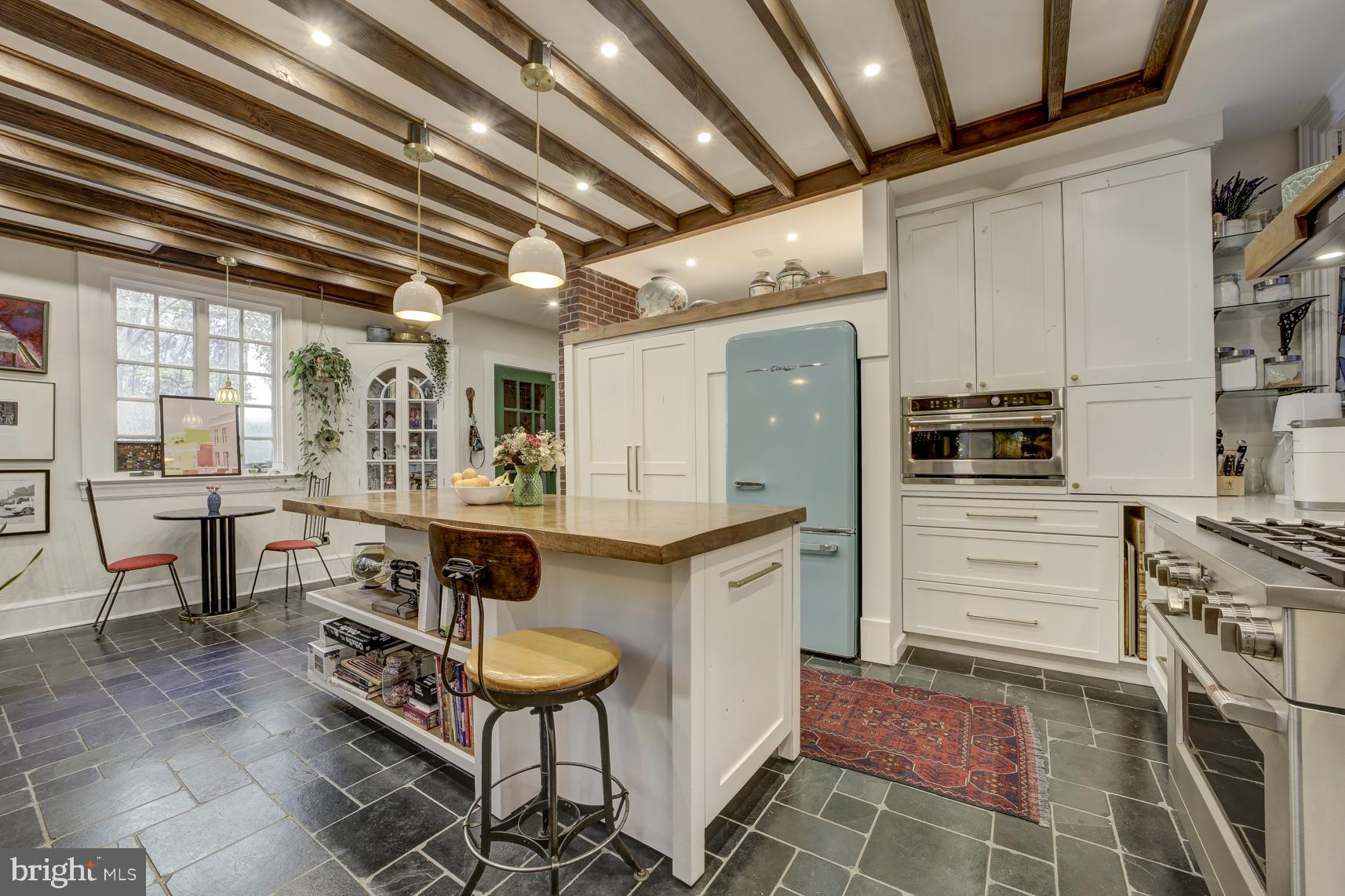 2633 15TH STREET NW 8