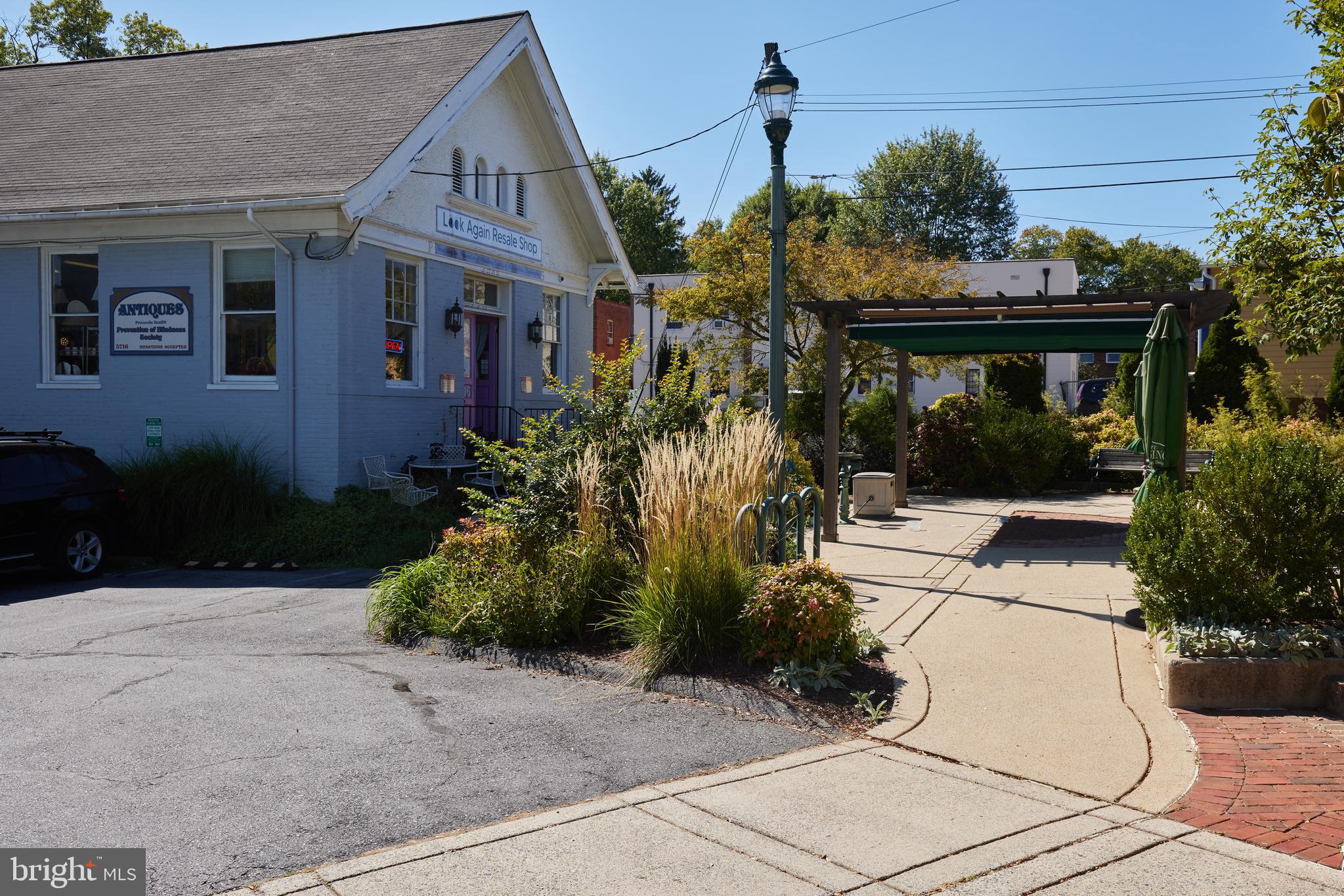 10311 MEREDITH AVENUE