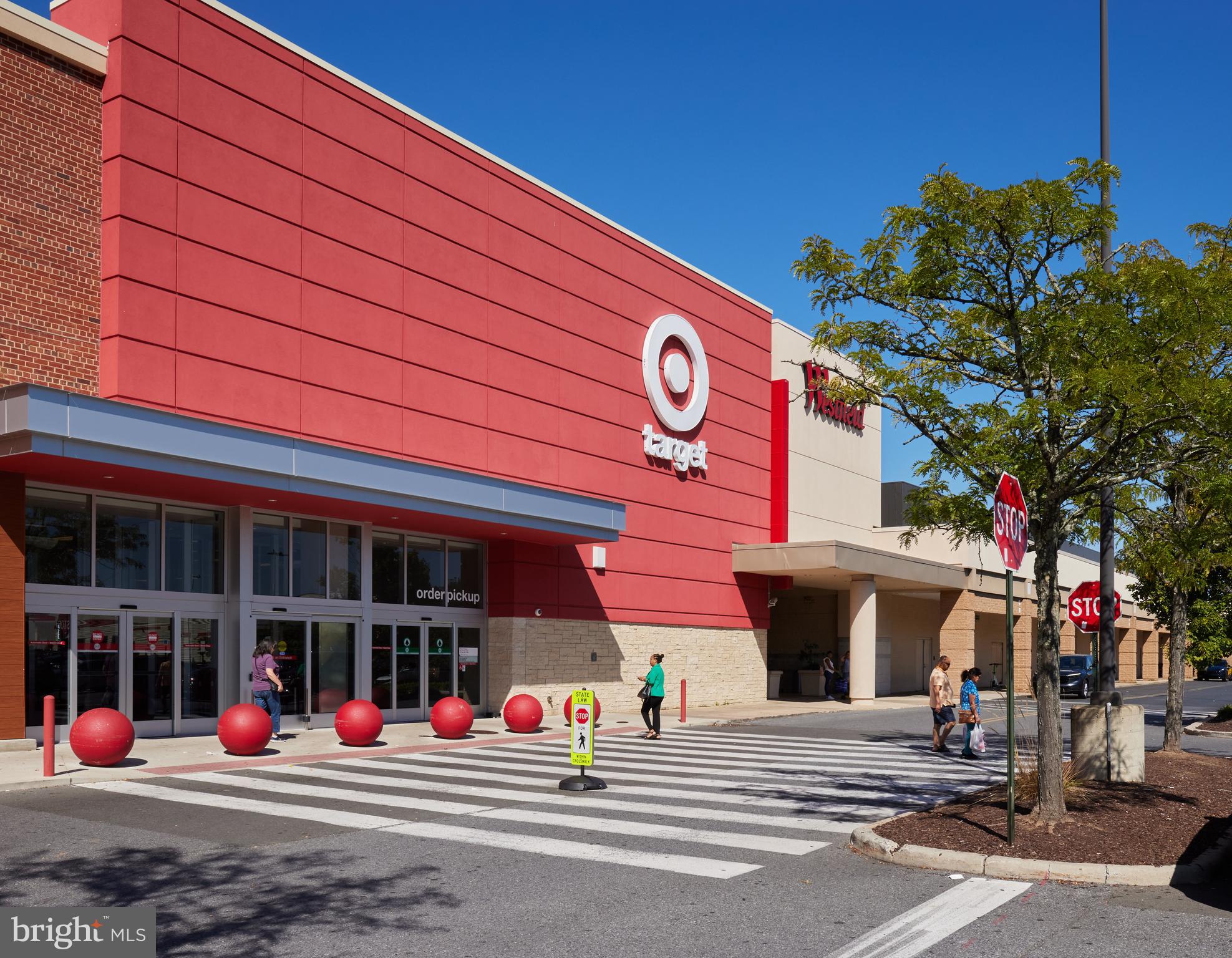 10311 MEREDITH AVENUE