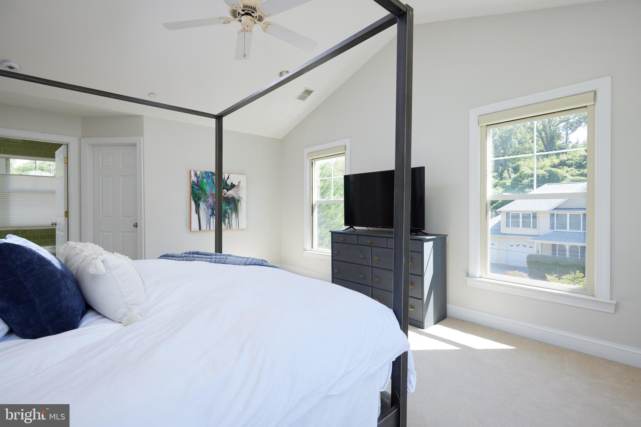 10311 MEREDITH AVENUE