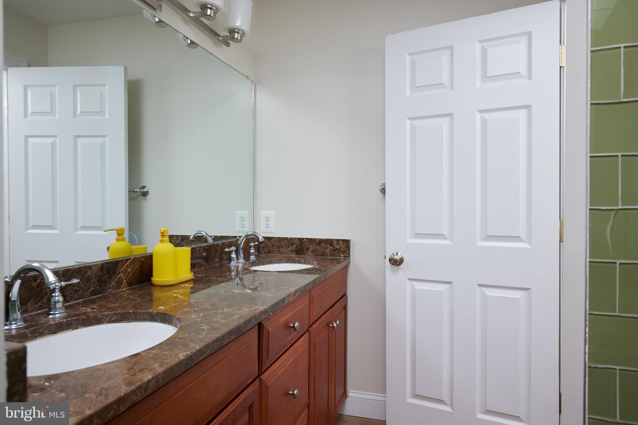 10311 MEREDITH AVENUE