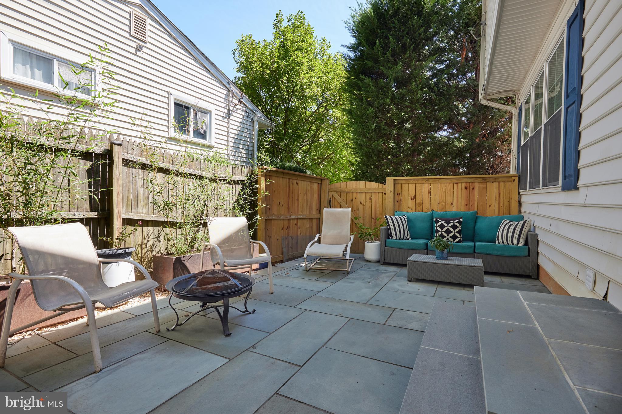 10311 MEREDITH AVENUE