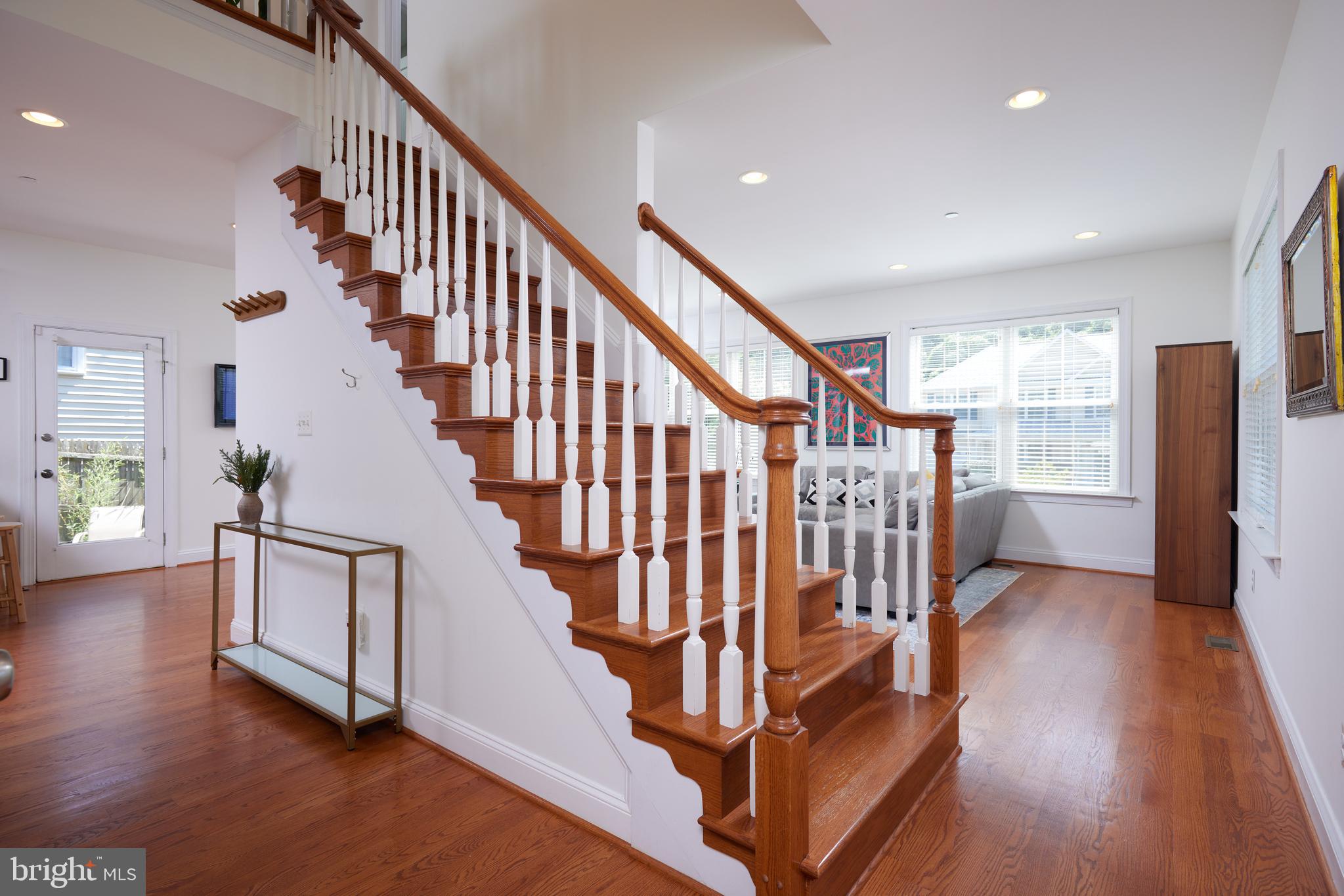 10311 MEREDITH AVENUE