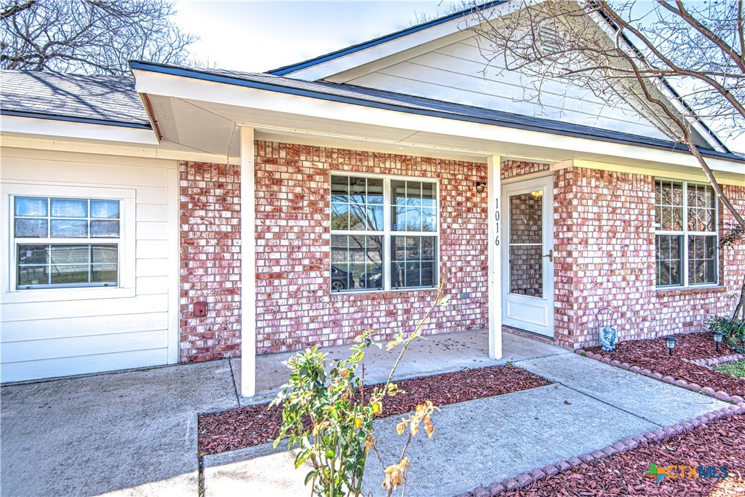 1016 Carla Kay Drive