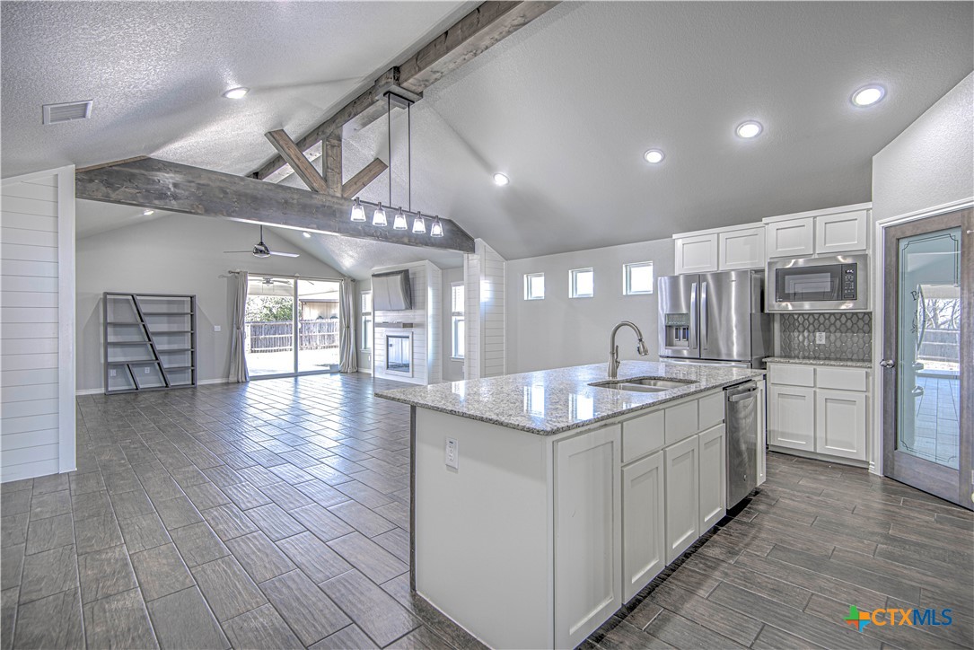 6208 Catania Drive