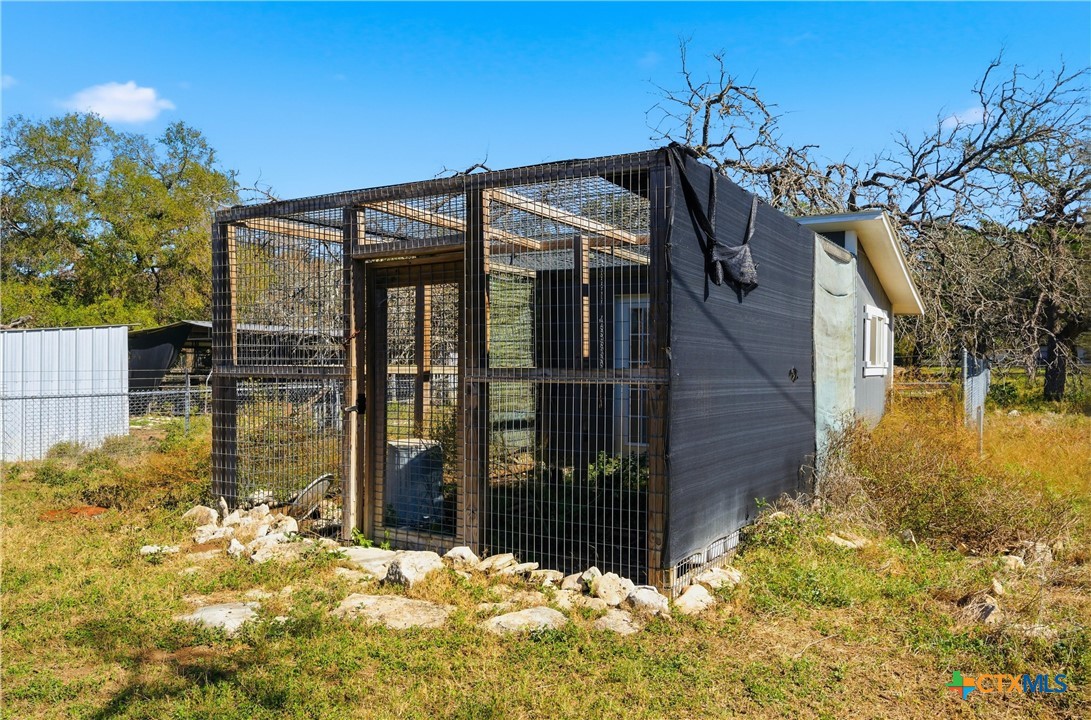 12218 W Adams Avenue