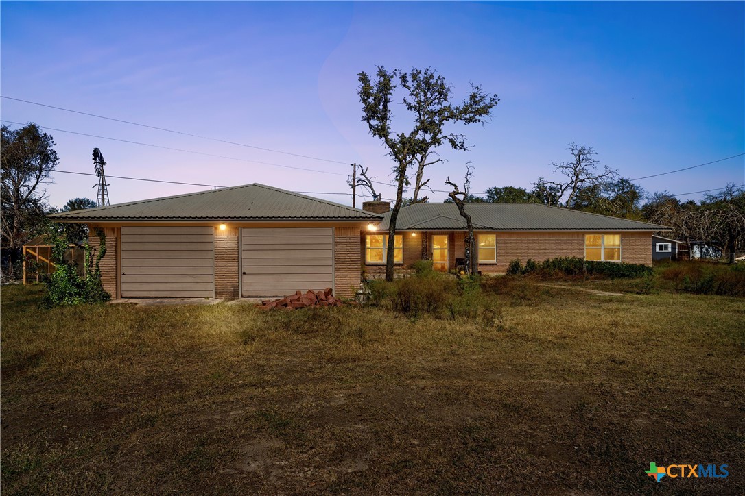 12218 W Adams Avenue