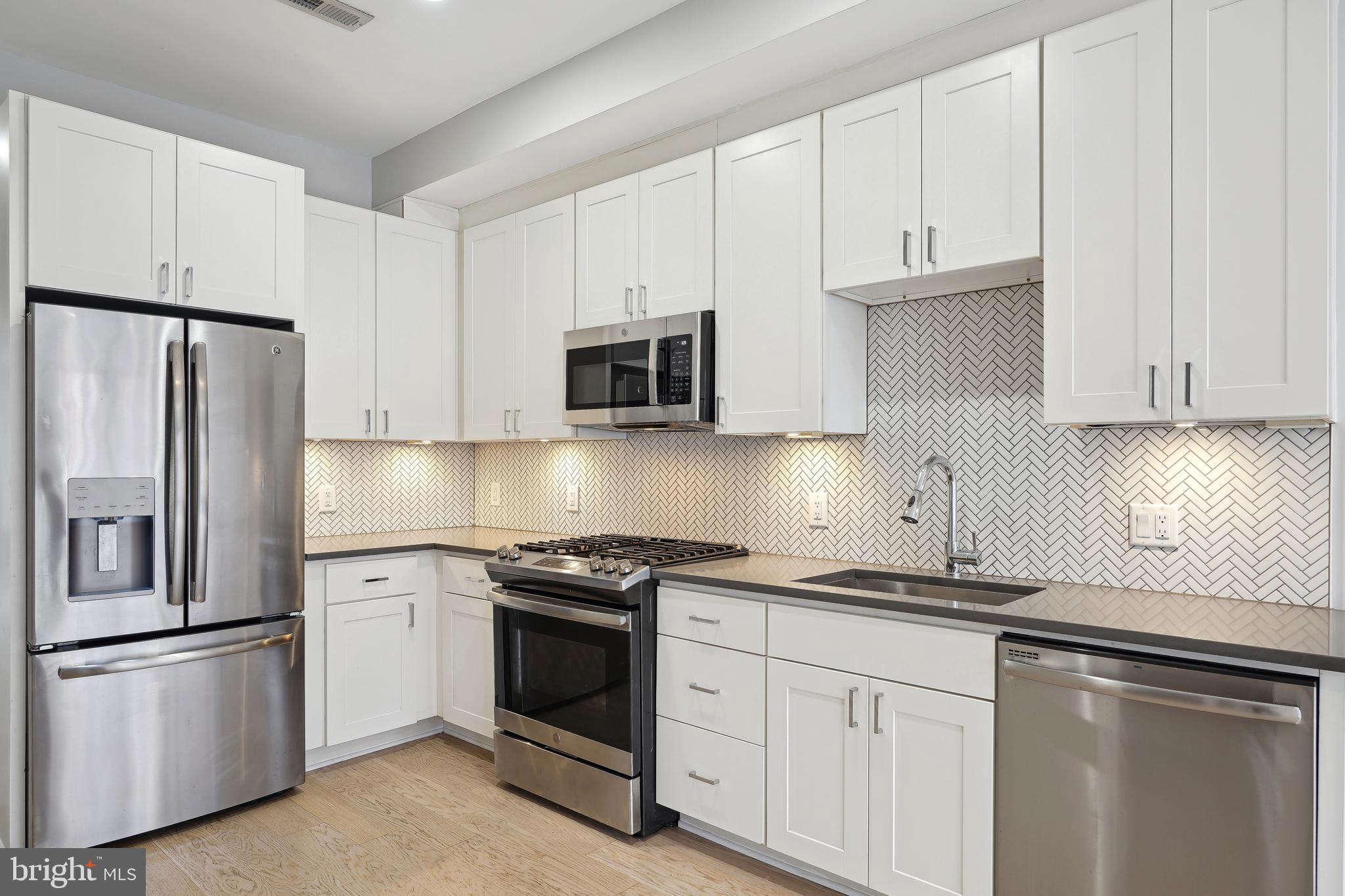 4016 Georgia Ave NW #5