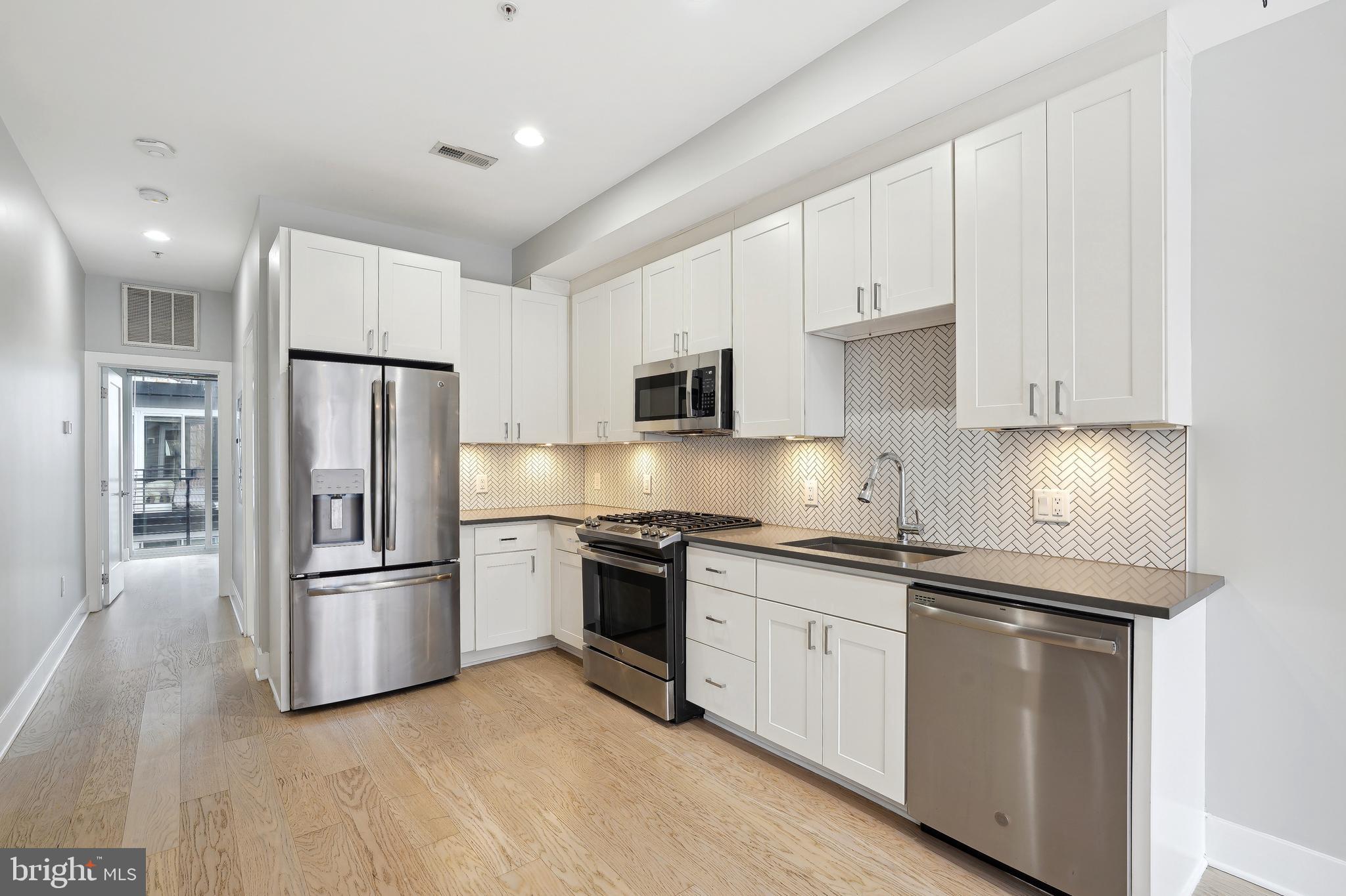 4016 Georgia Ave NW #5