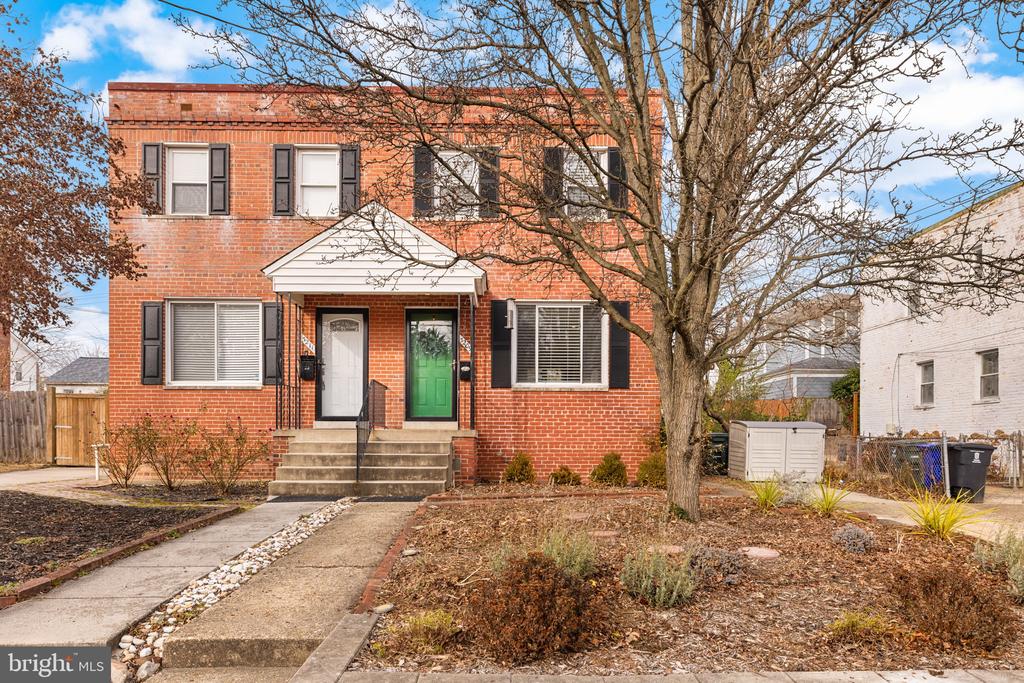 3209 13TH ROAD S