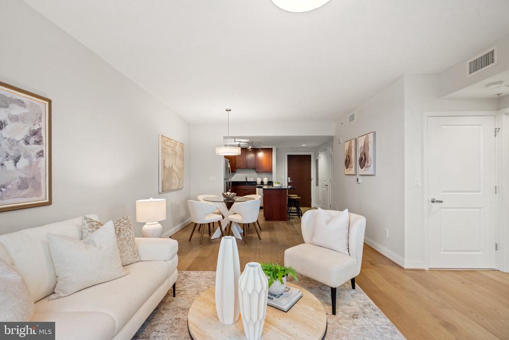 1020 N HIGHLAND STREET Unit: 403