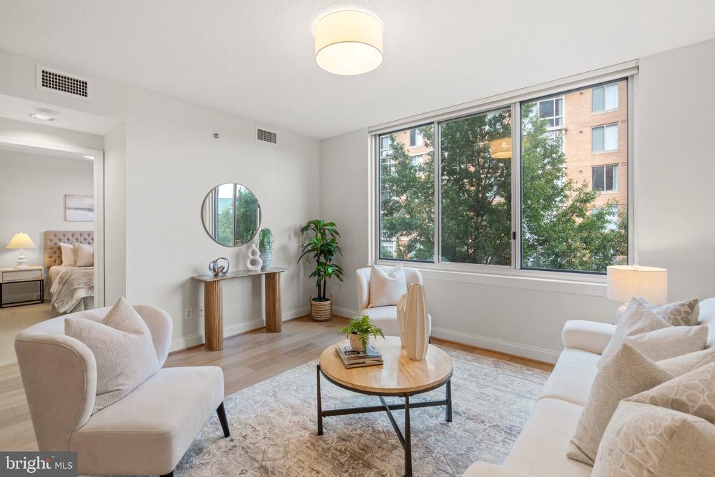 1020 N HIGHLAND STREET Unit: 403