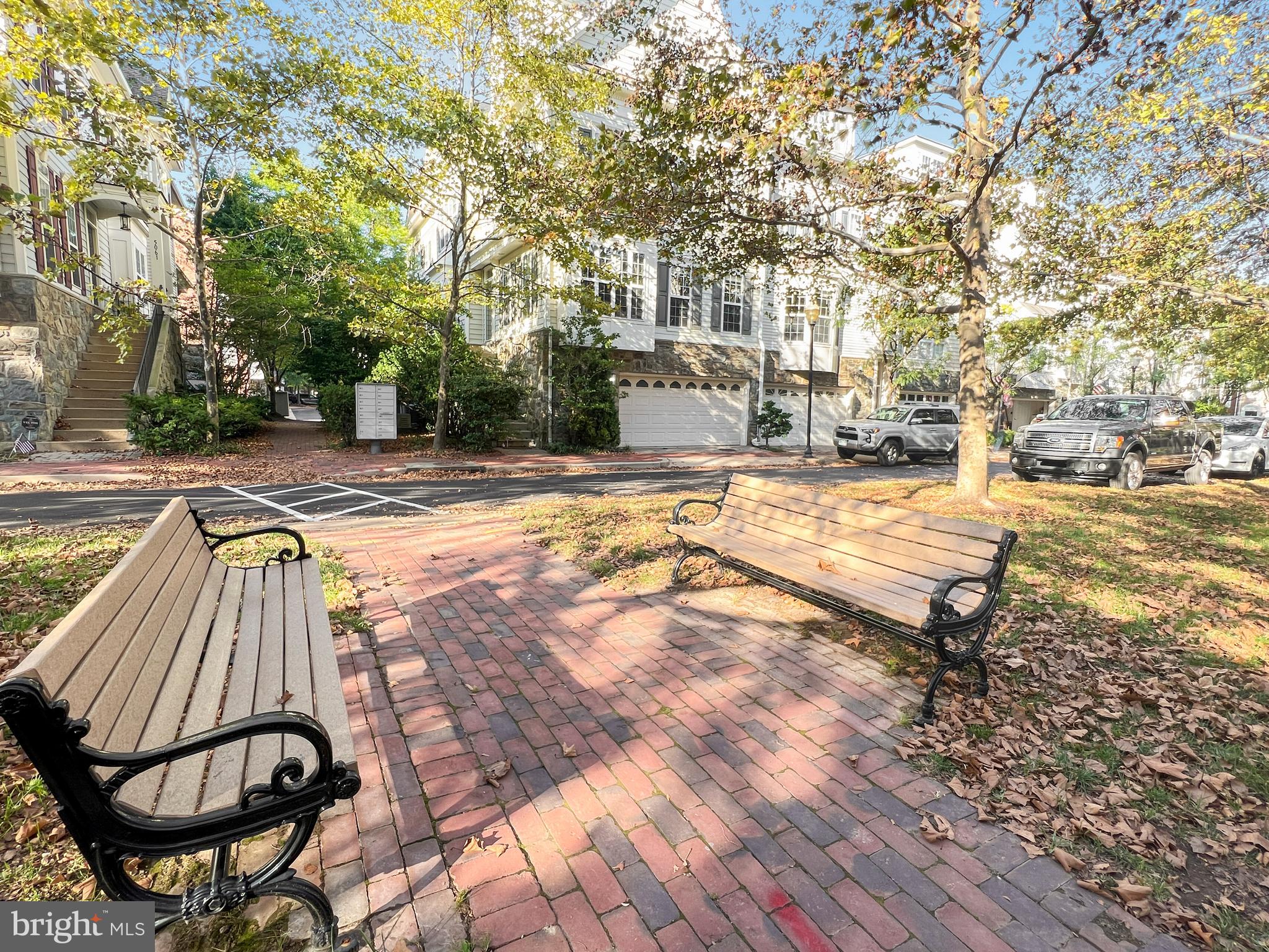 5064 Minda COURT