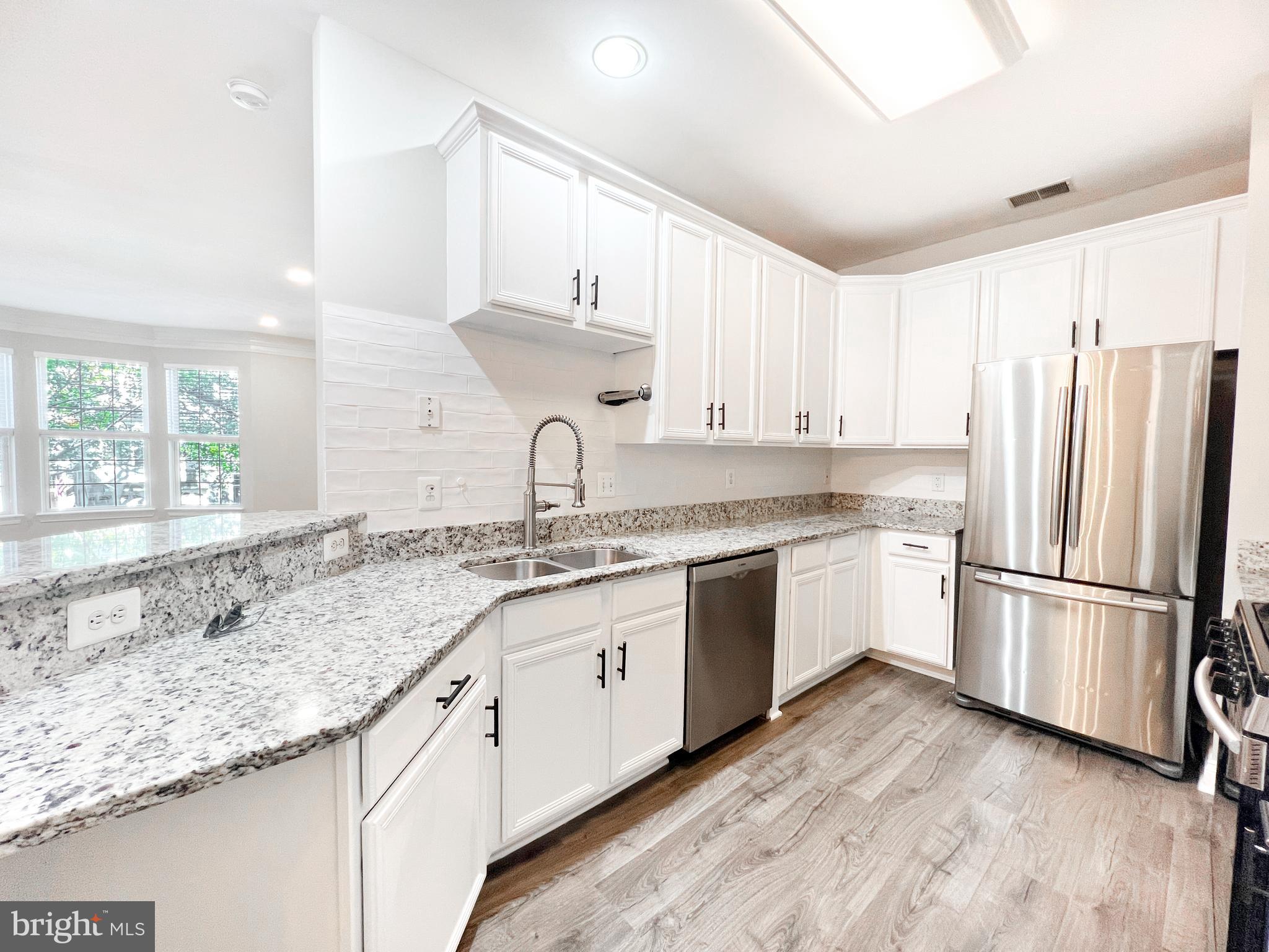 5064 Minda COURT