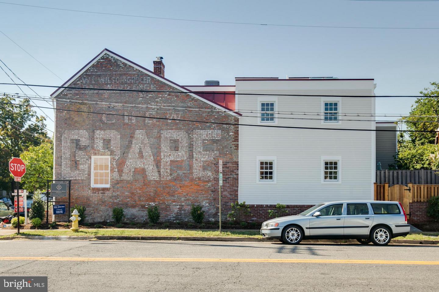 601 S Saint Asaph St S