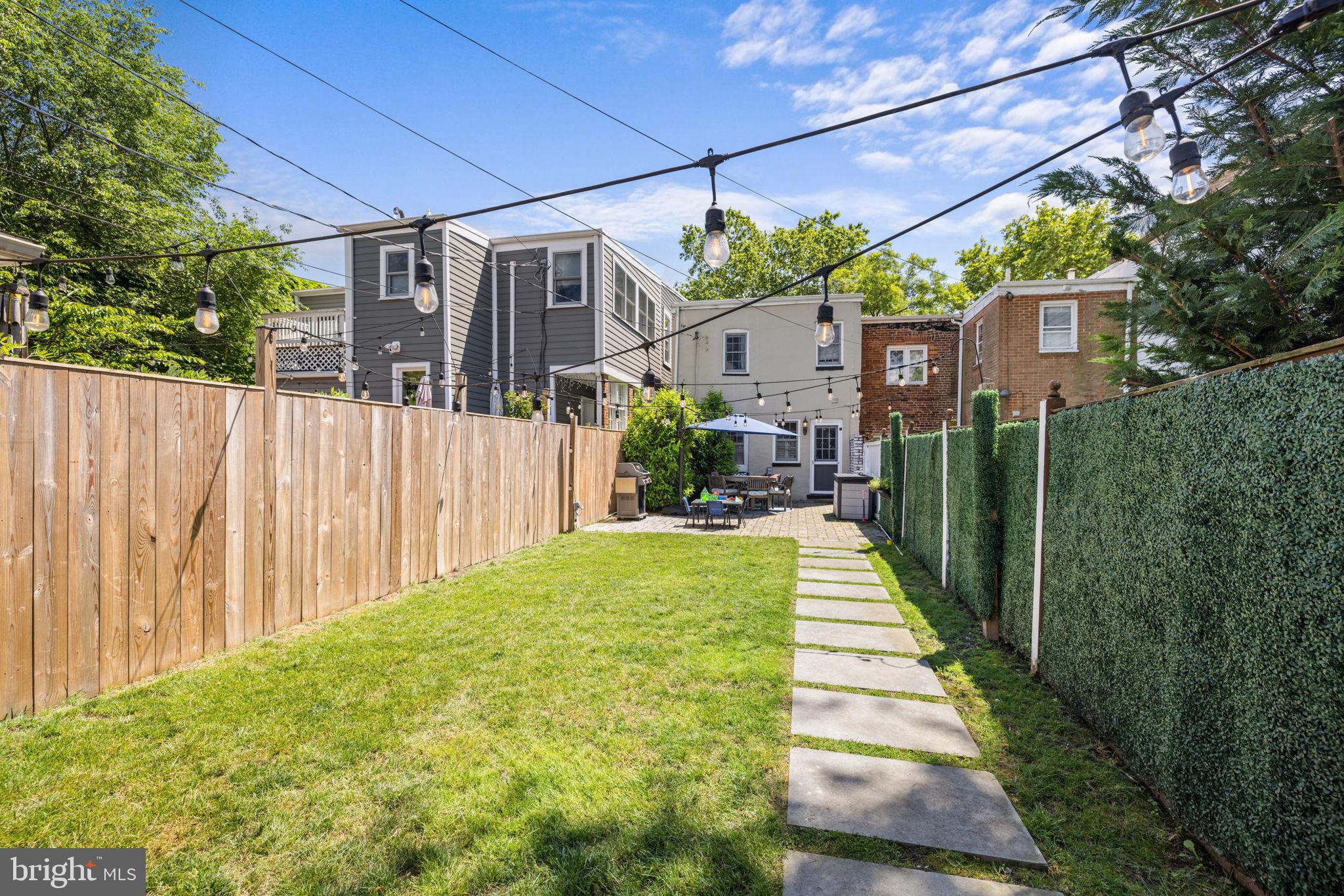 414 N Patrick St
