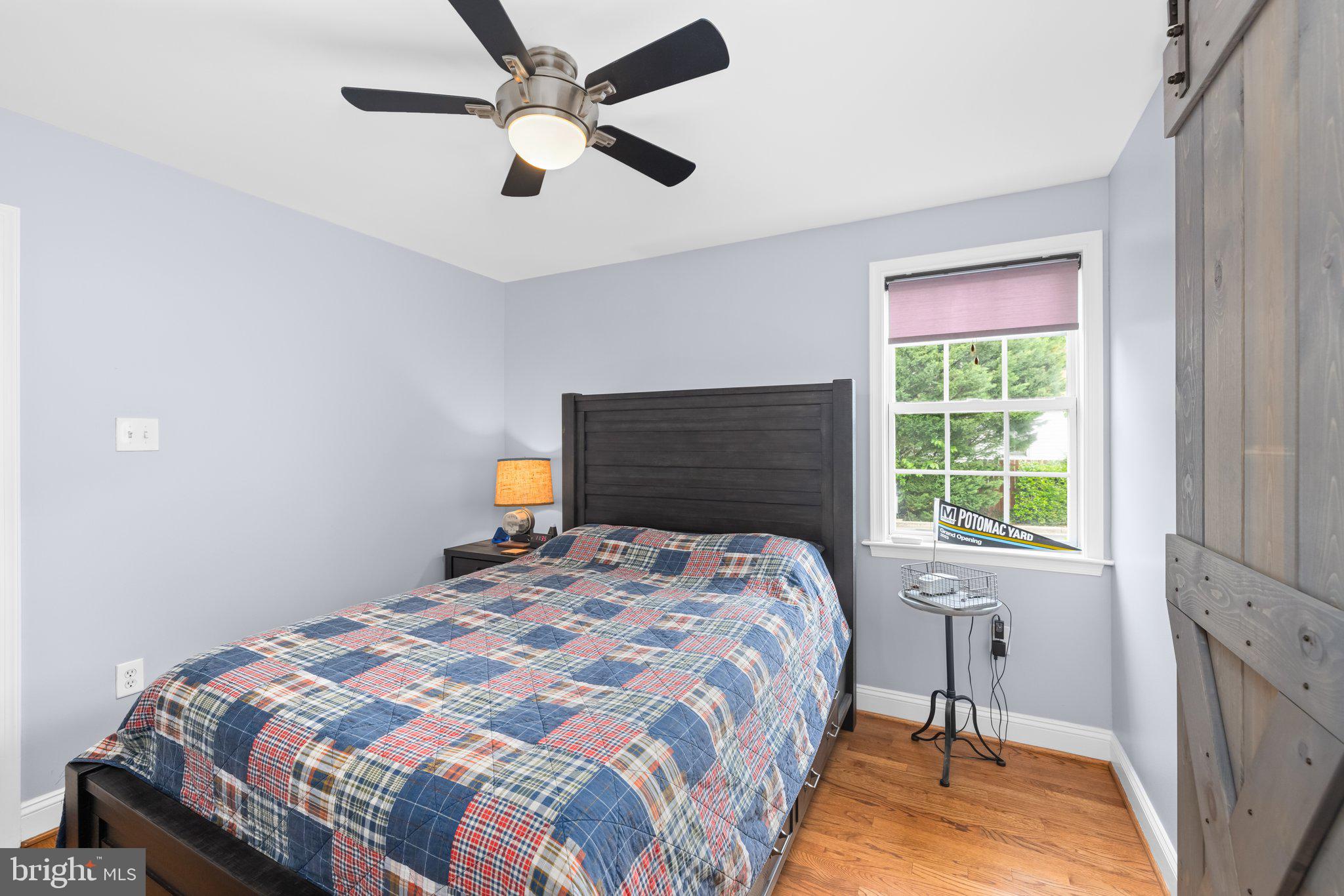 100 1/2 E Reed Ave