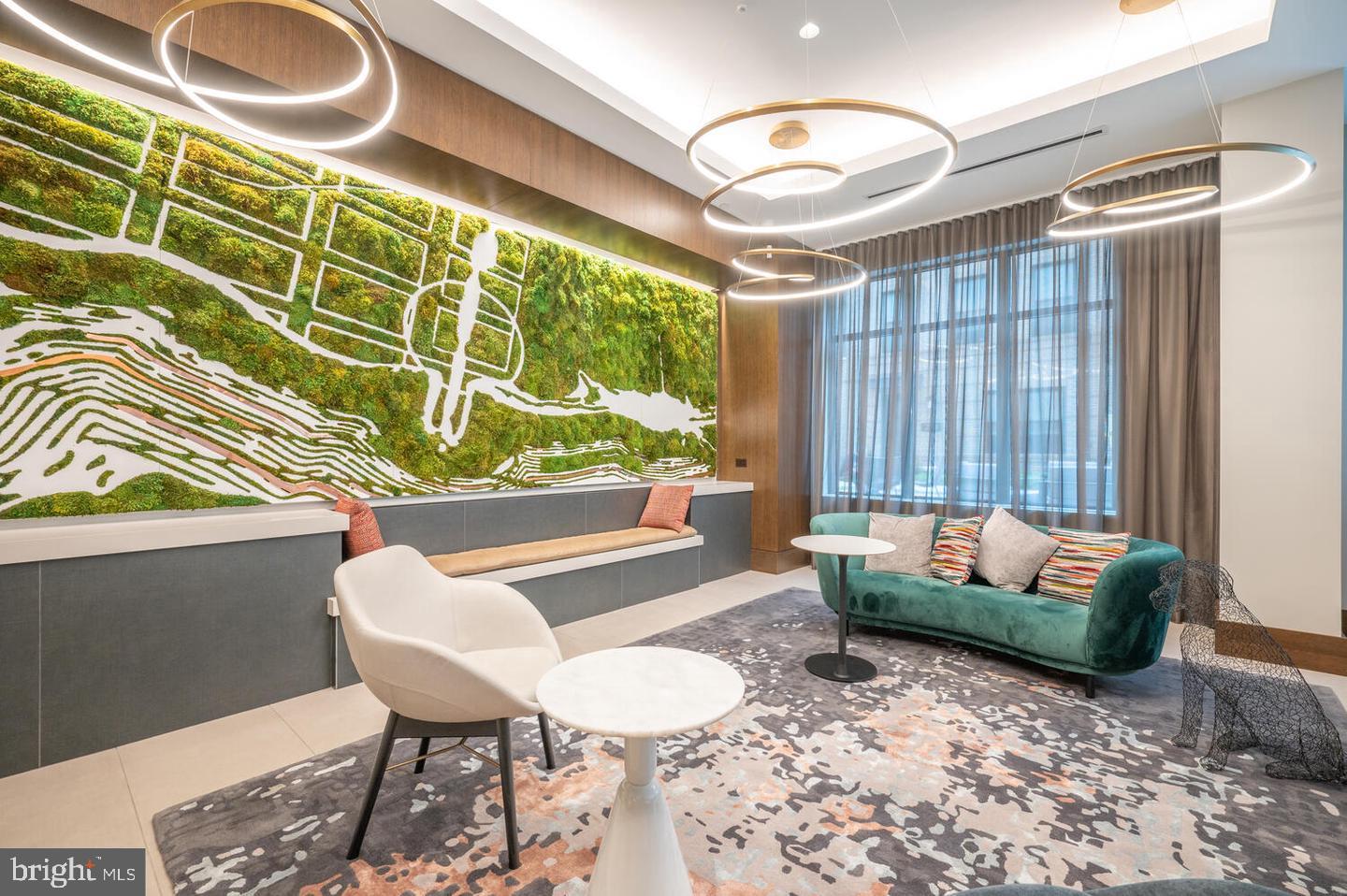 925 N FAIRFAX ST #1104