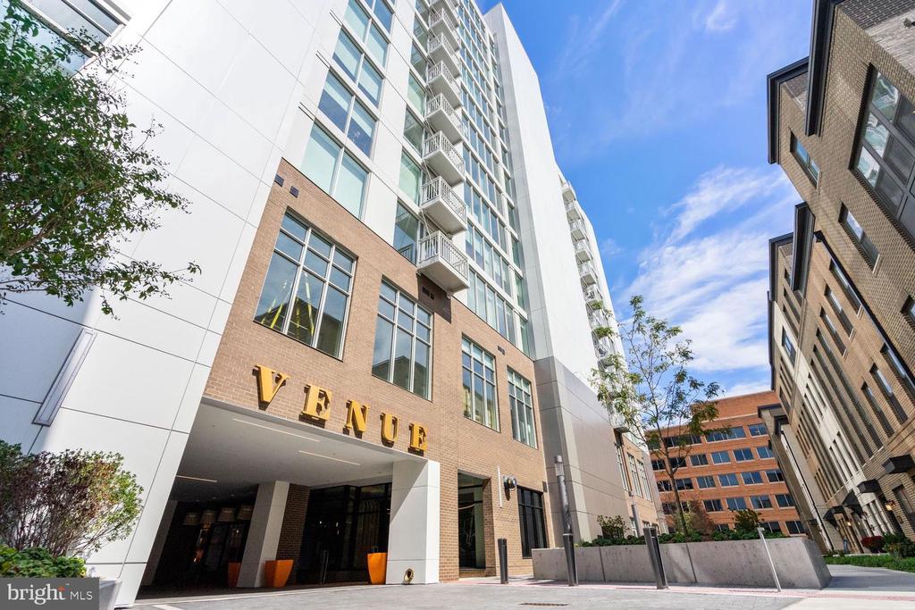 925 N FAIRFAX ST #1104