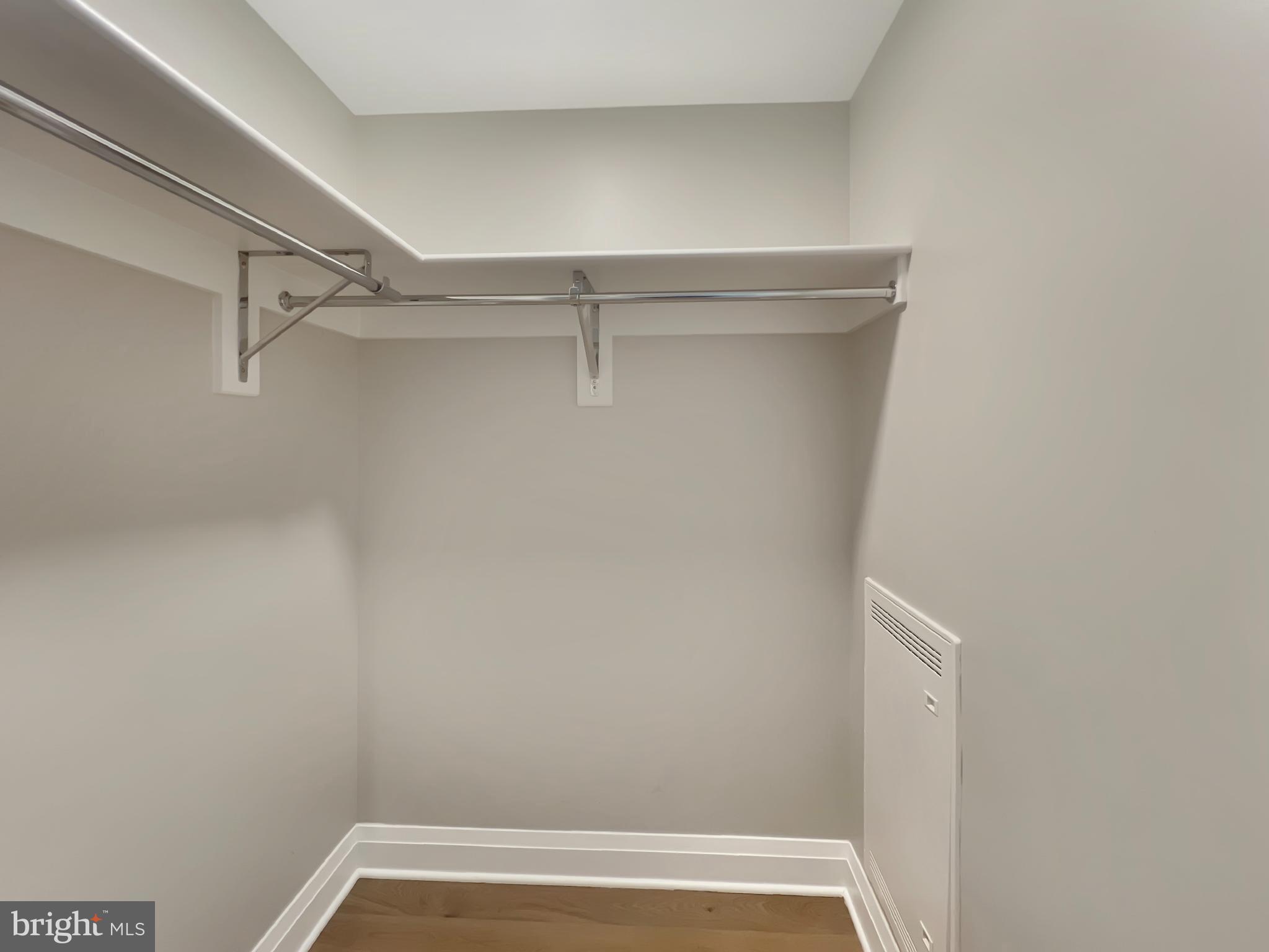 925 N FAIRFAX ST #1104