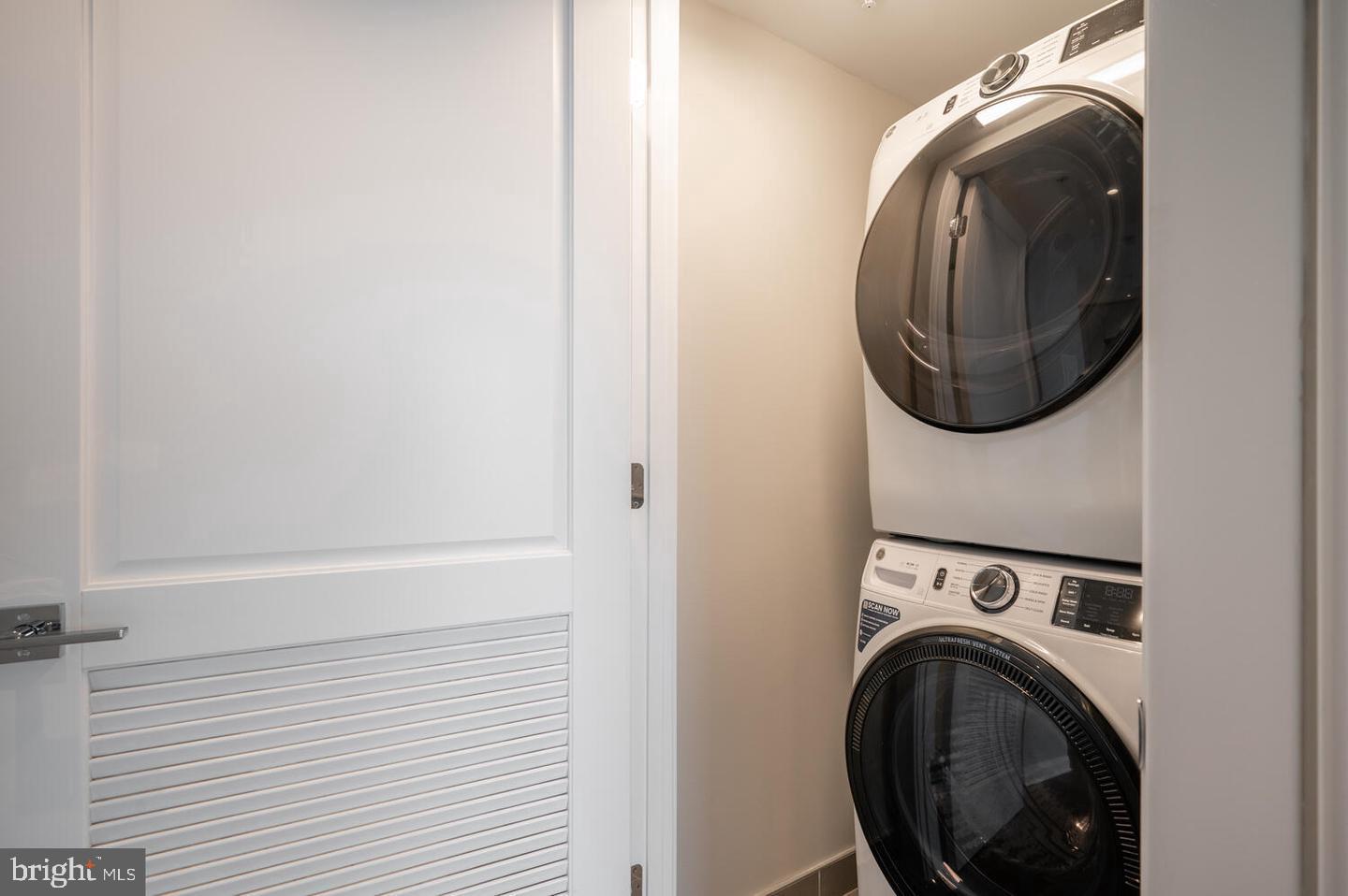 925 N FAIRFAX ST #1104