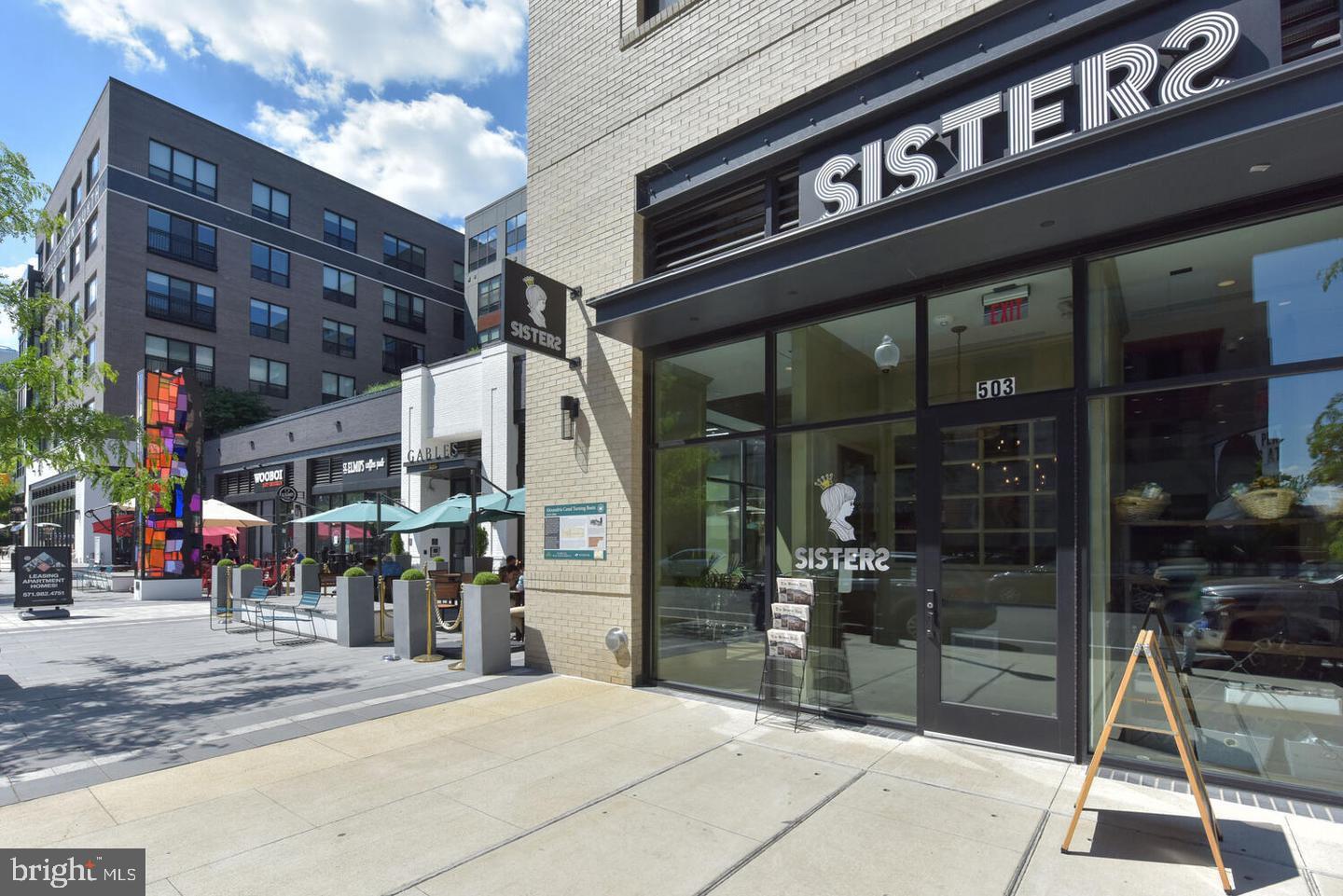 925 N FAIRFAX ST #1104