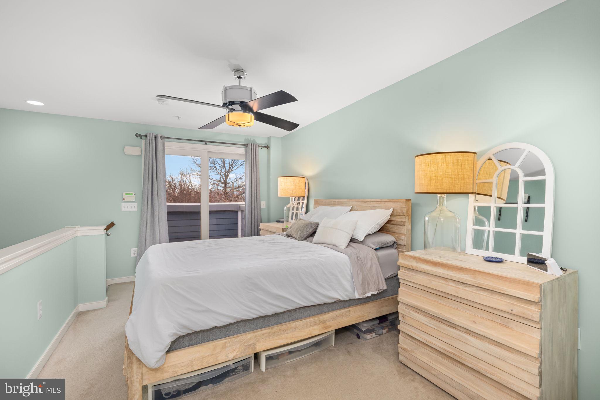 808 MONTGOMERY STREET