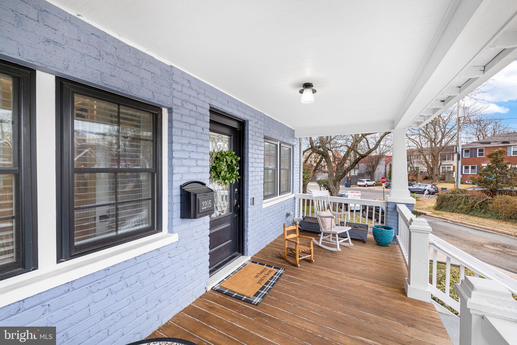 2205 E RANDOLPH AVENUE