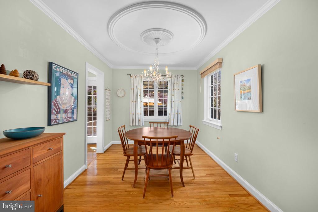 700 CHETWORTH PLACE