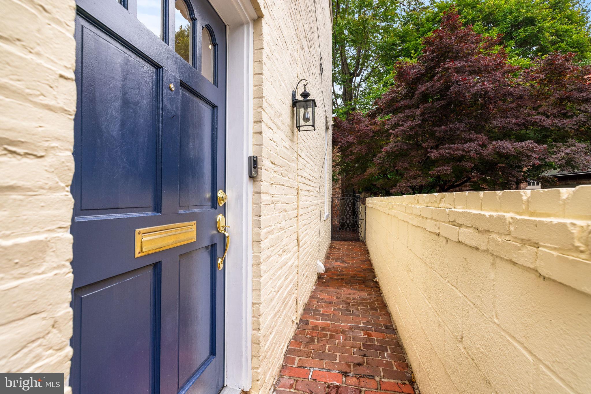 116 S PITT STREET
