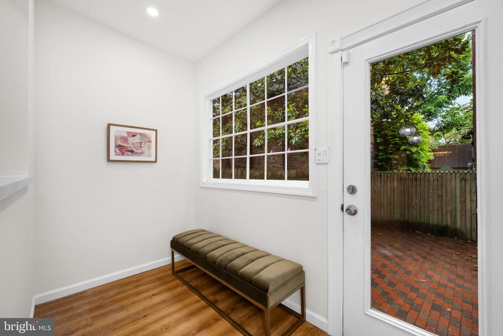 116 S PITT STREET