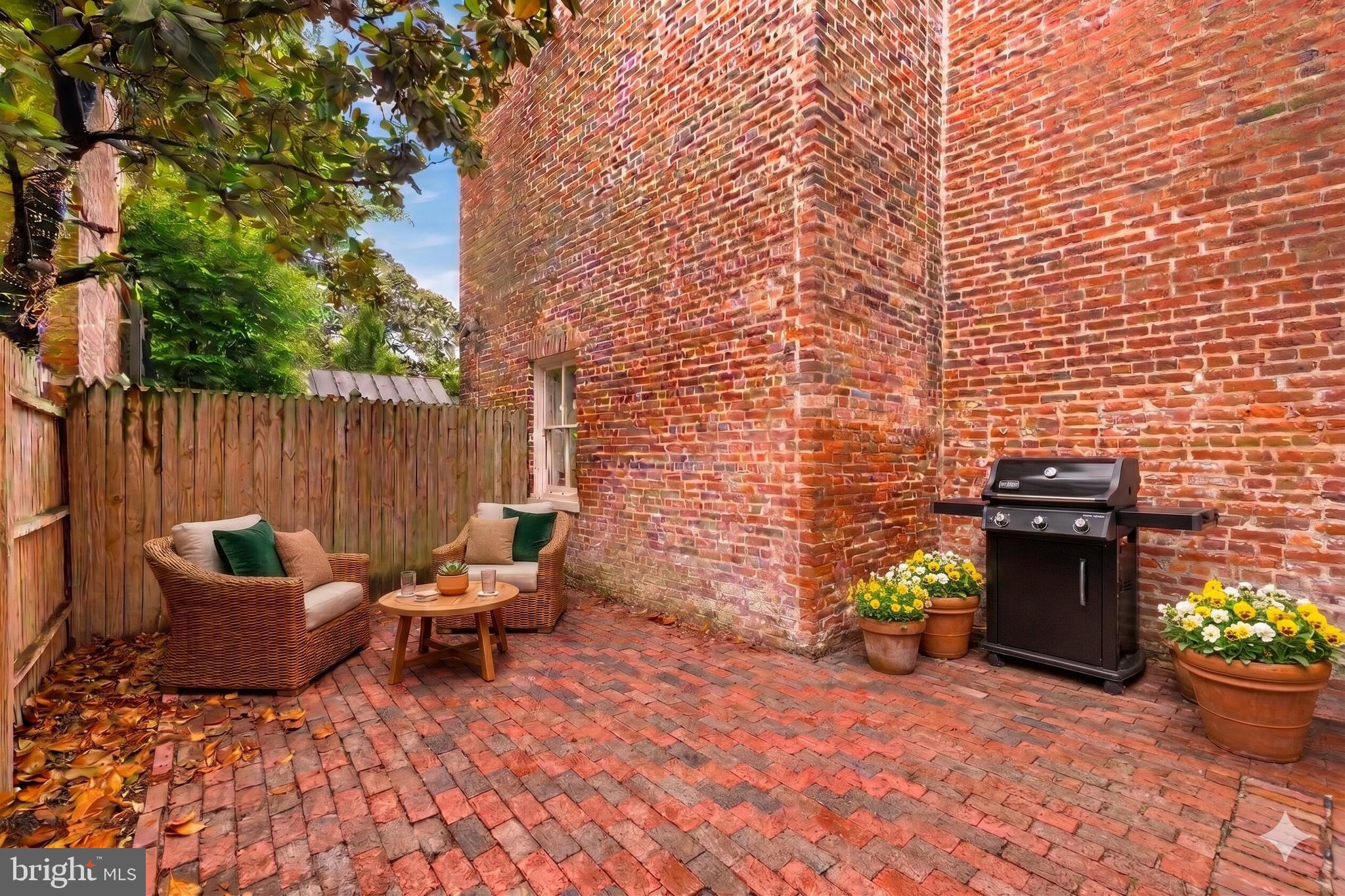 116 S PITT STREET