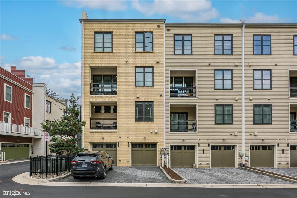 1316 MAIN LINE BOULEVARD