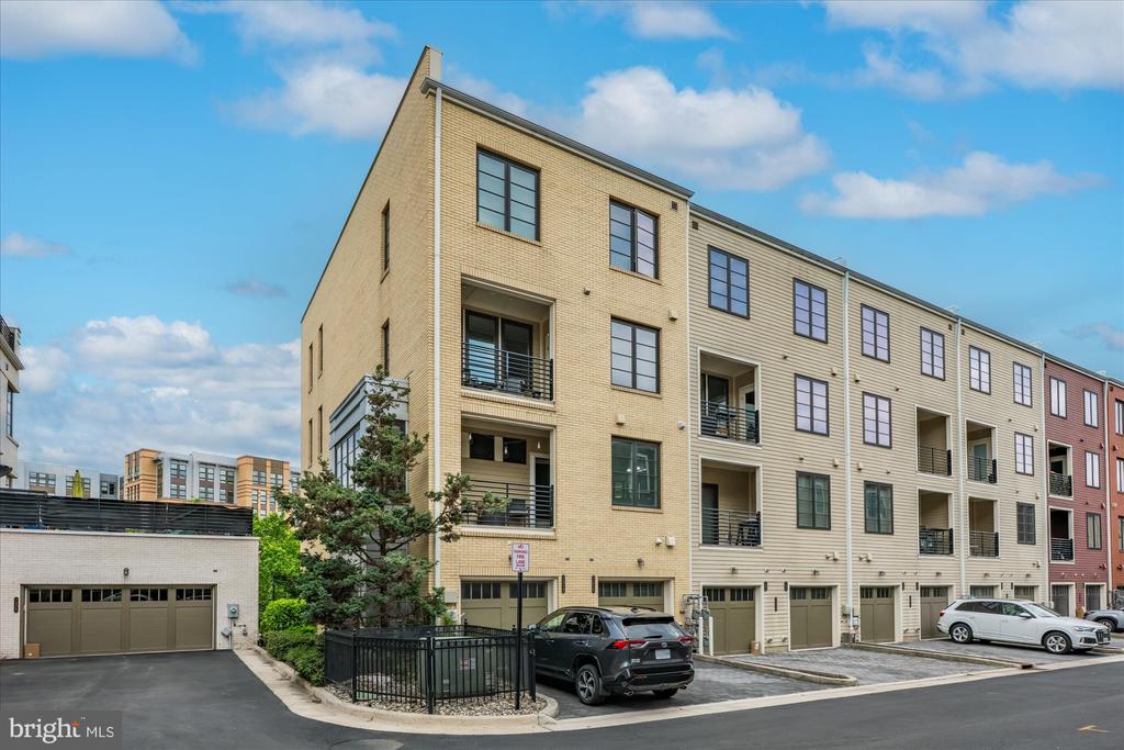 1316 MAIN LINE BOULEVARD