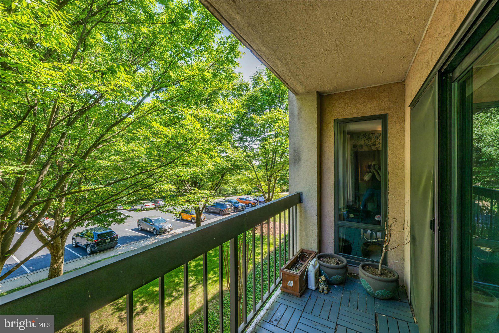 805 N HOWARD STREET N 246