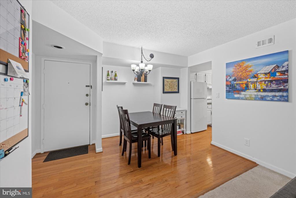 805 N HOWARD STREET N 246