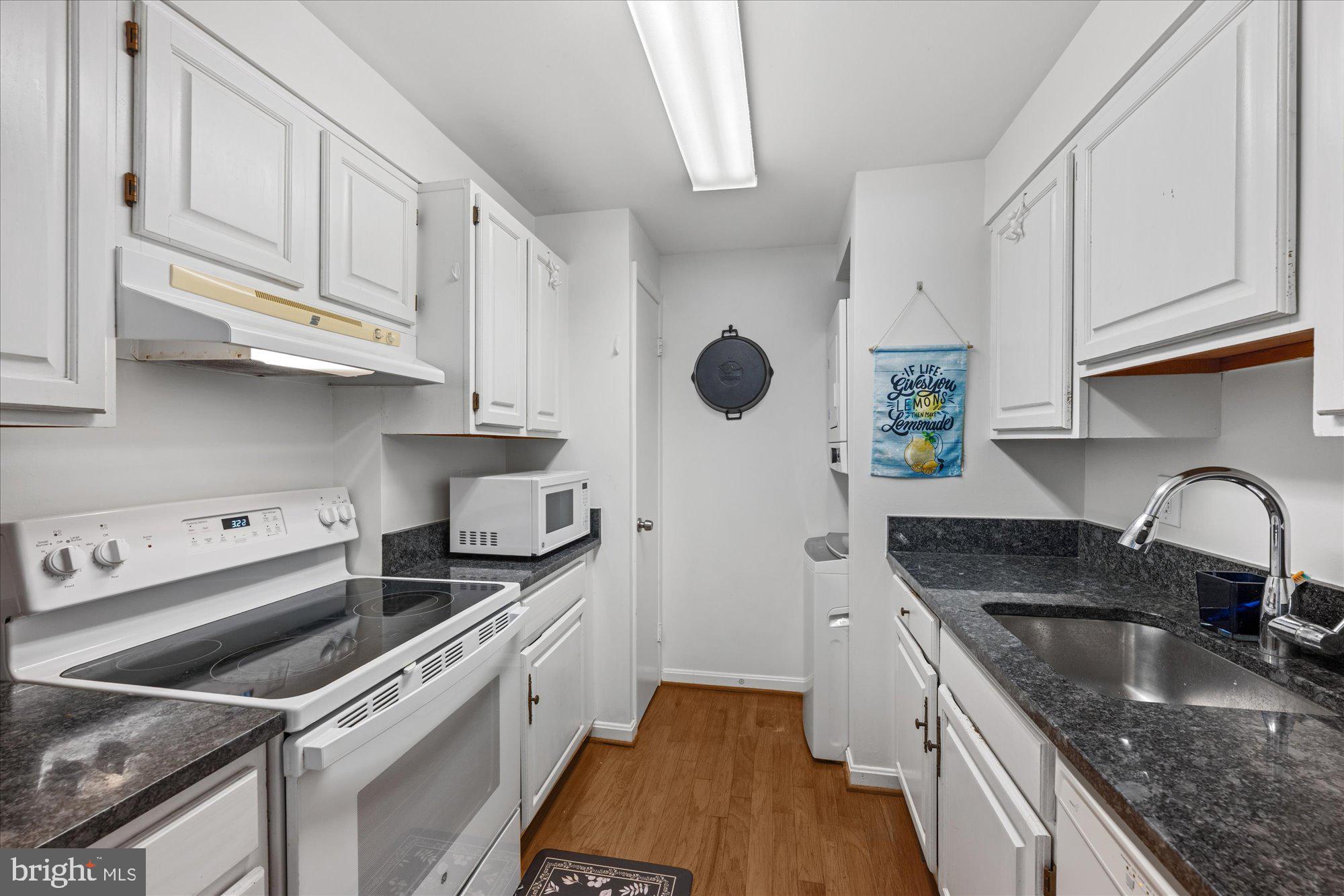 805 N HOWARD STREET N 246