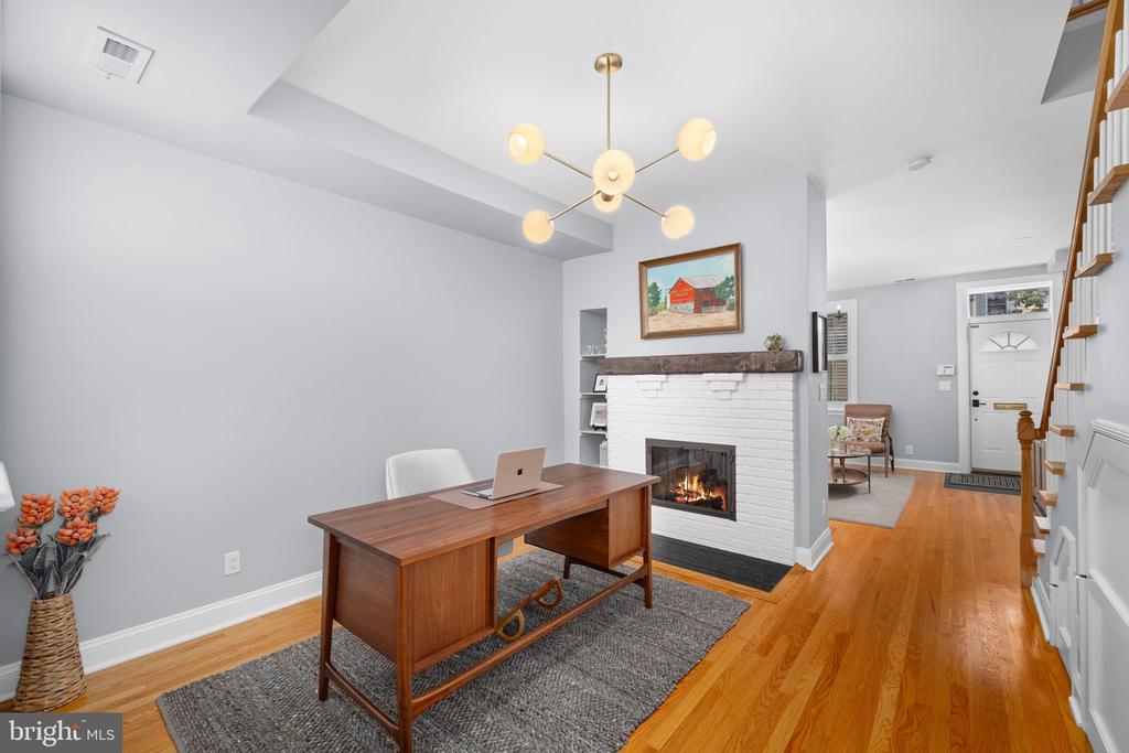 1005 ORONOCO STREET