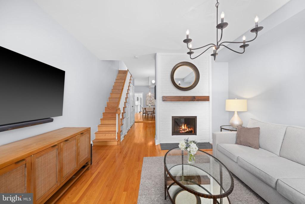 1005 ORONOCO STREET