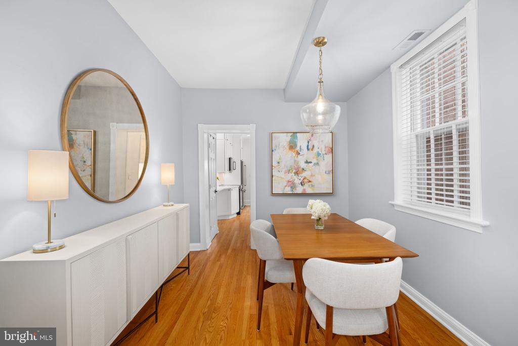 1005 ORONOCO STREET