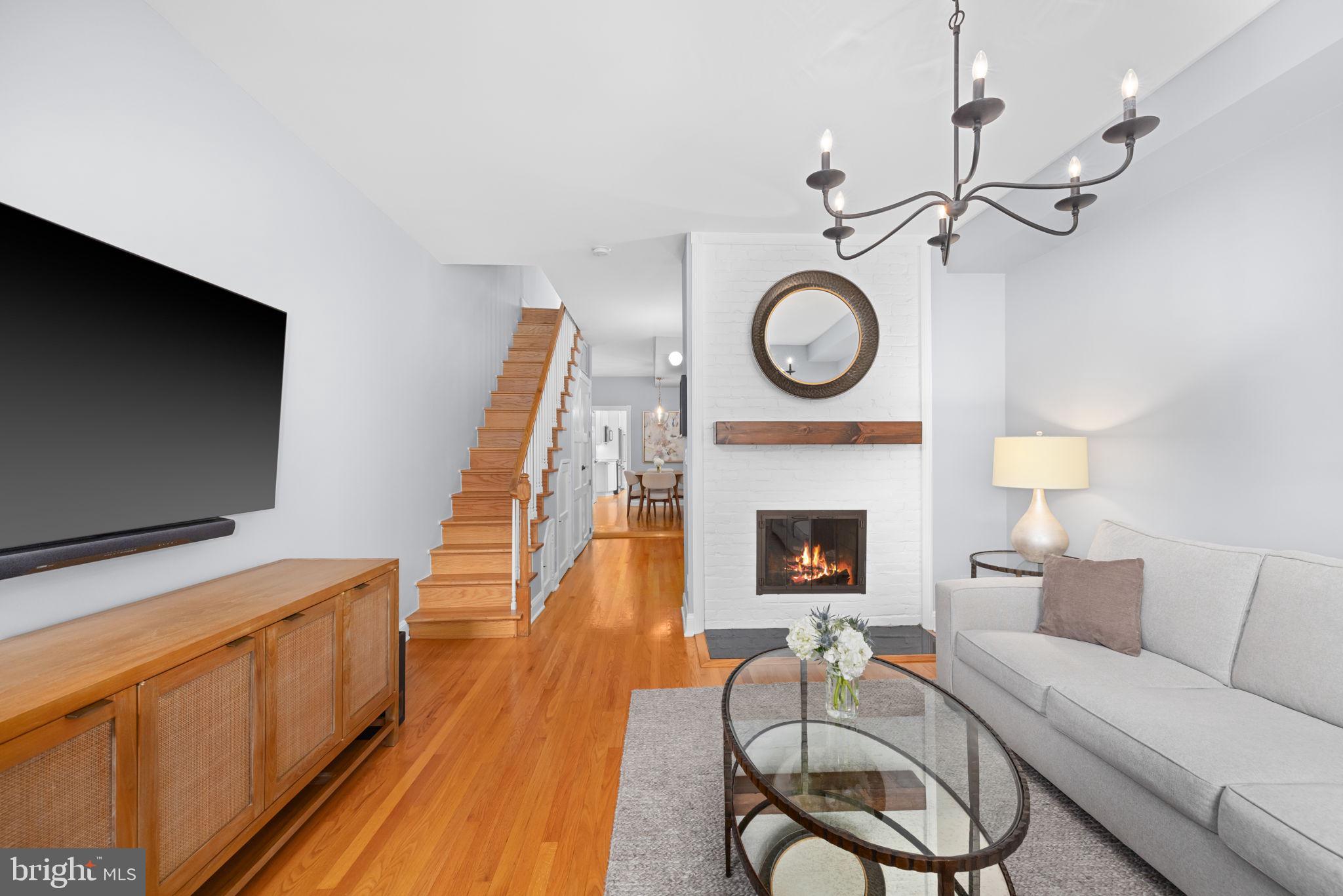 1005 ORONOCO STREET