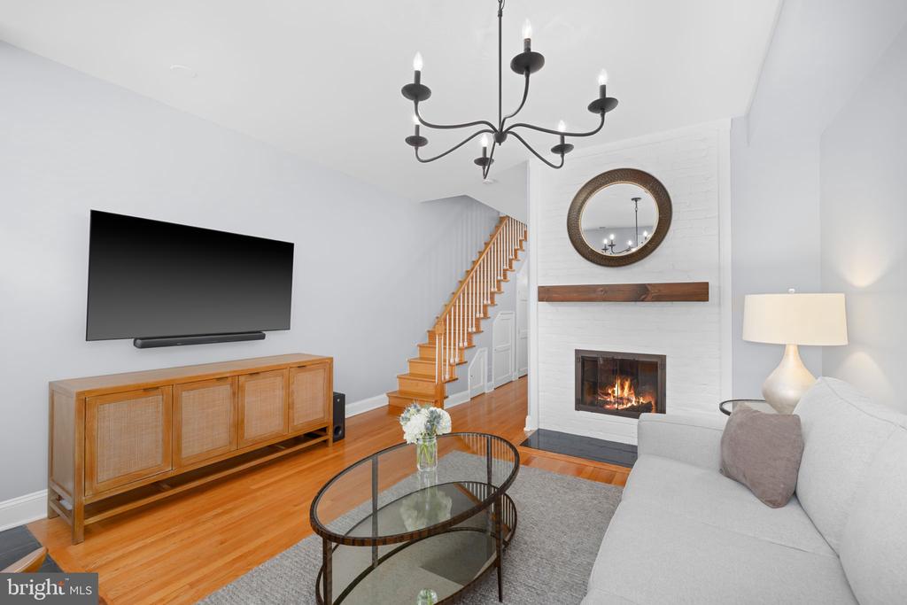 1005 ORONOCO STREET