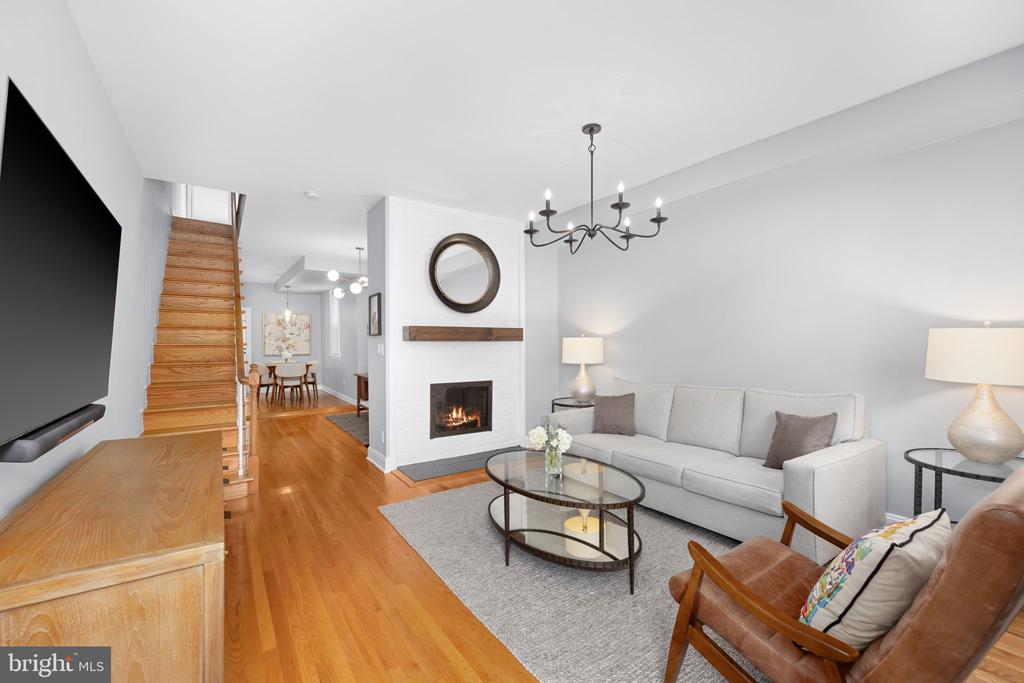 1005 ORONOCO STREET
